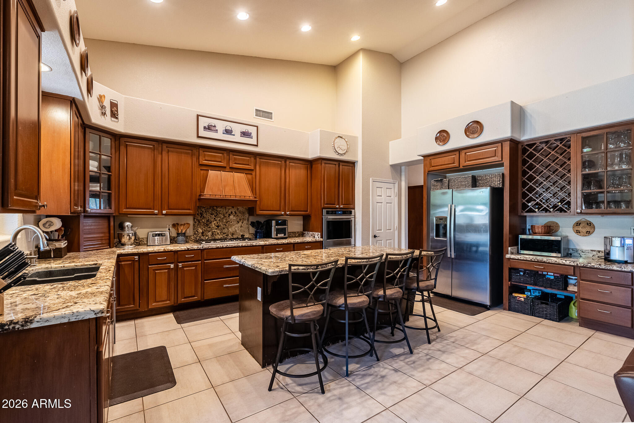 CALLE LEJOS ESTATES - Residential