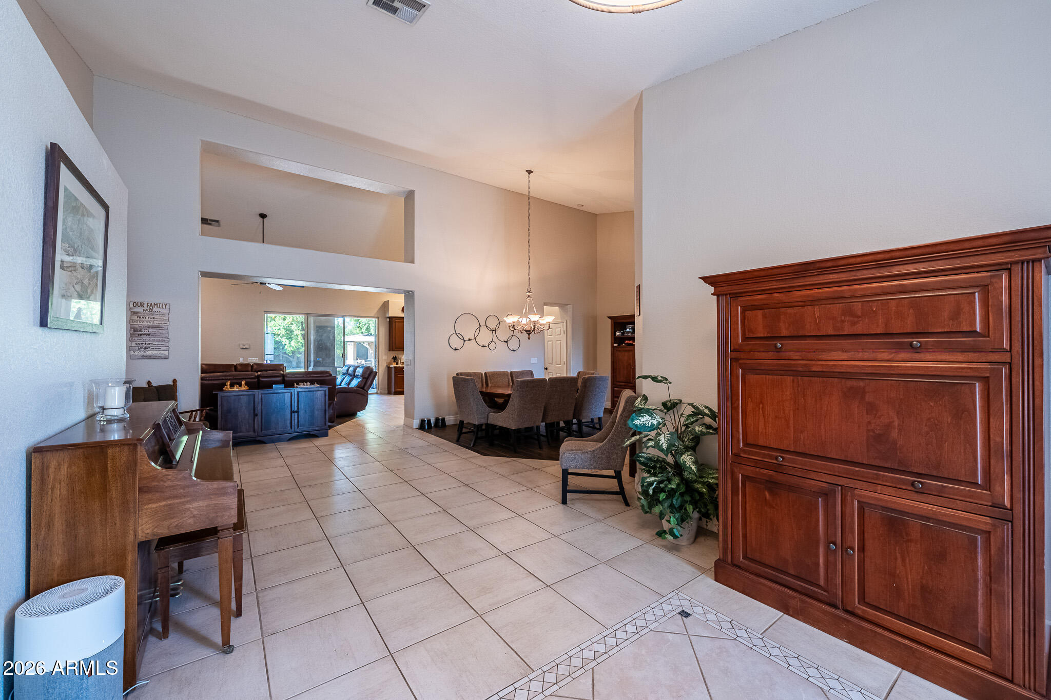CALLE LEJOS ESTATES - Residential