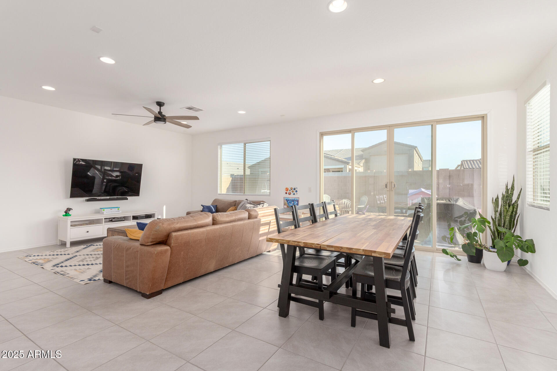 1601 W Bartolo Drive