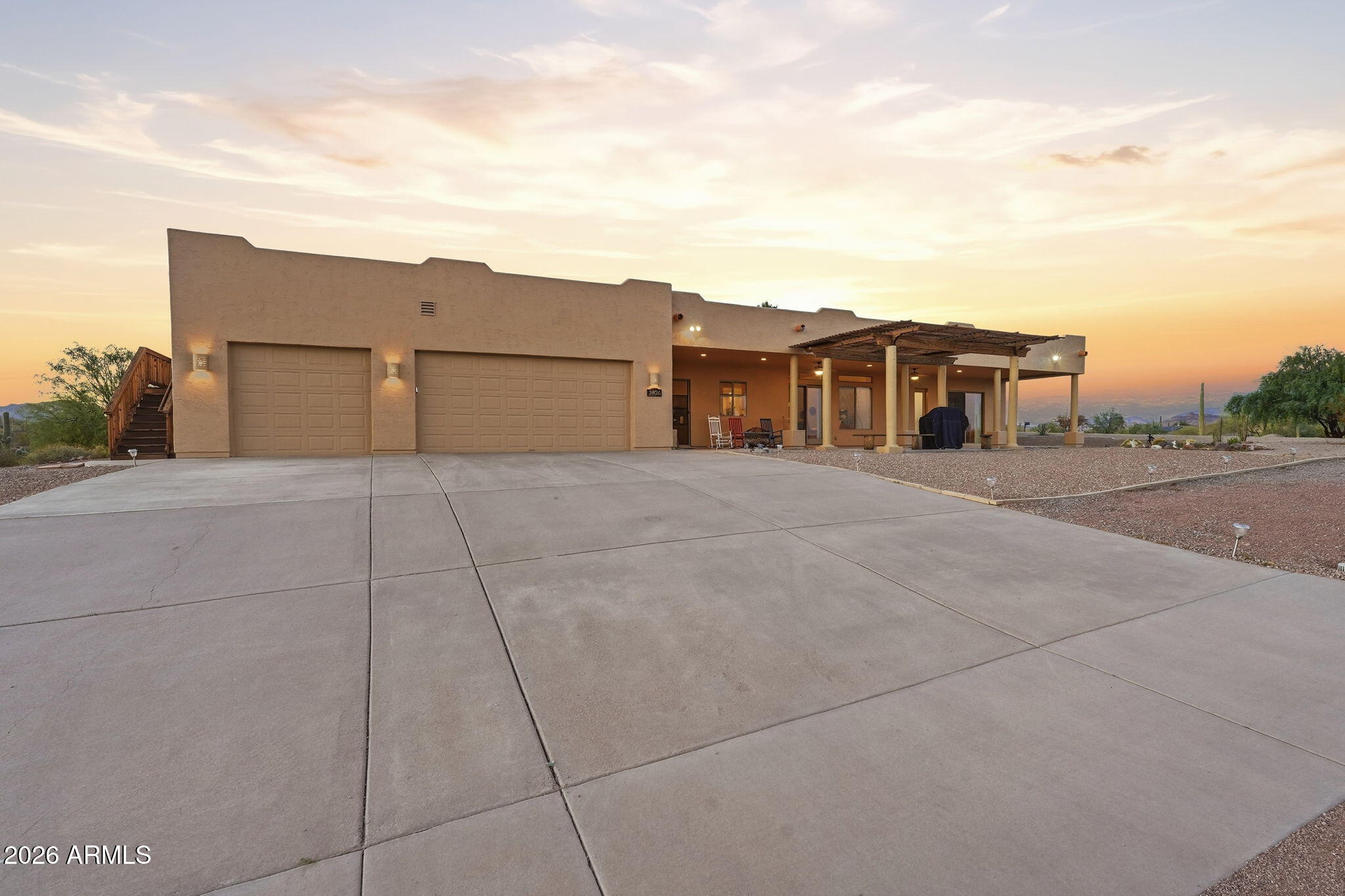 3826 N RAIN CLOUD Drive