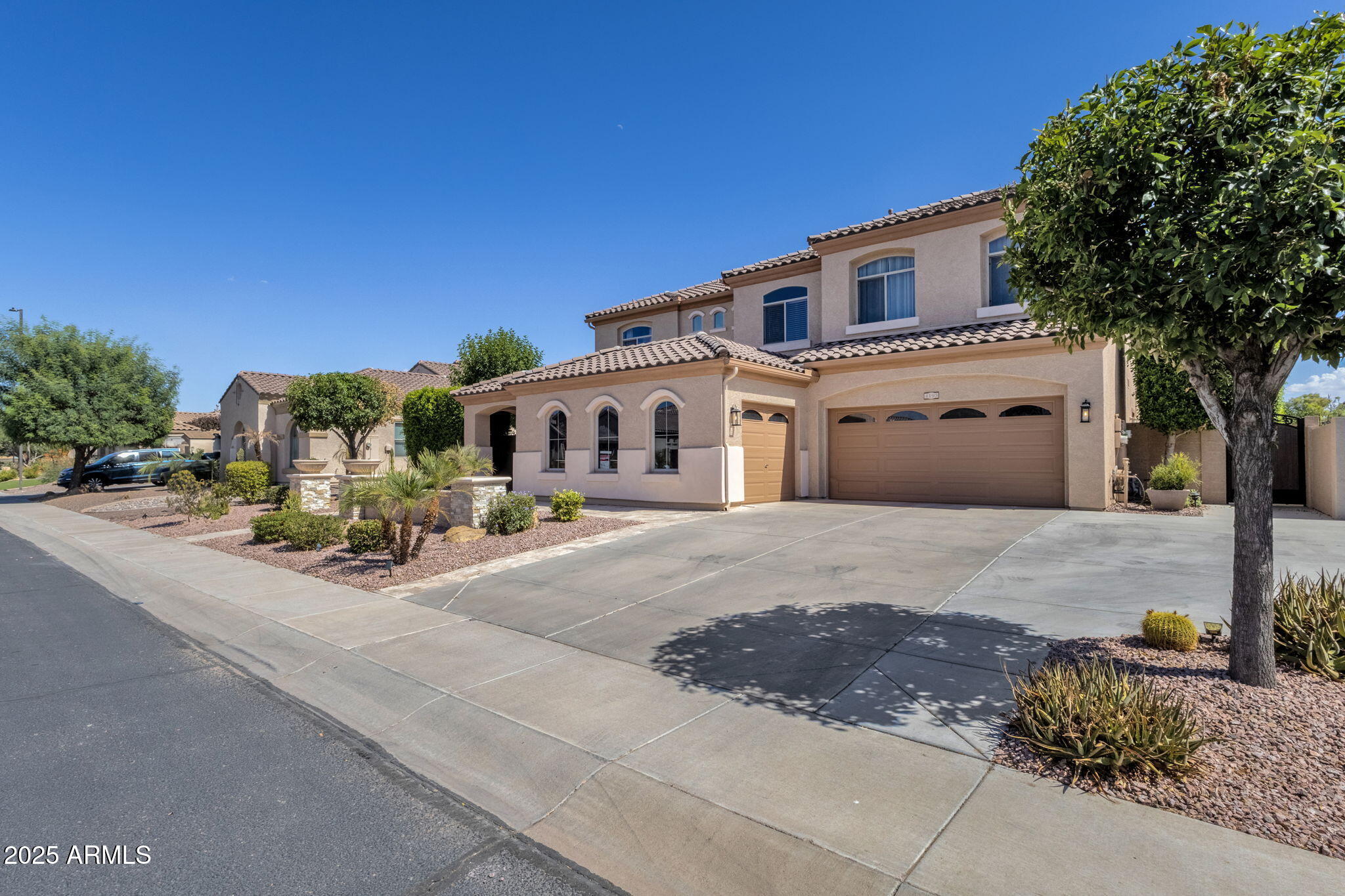 4193 E CHERRYWOOD Place