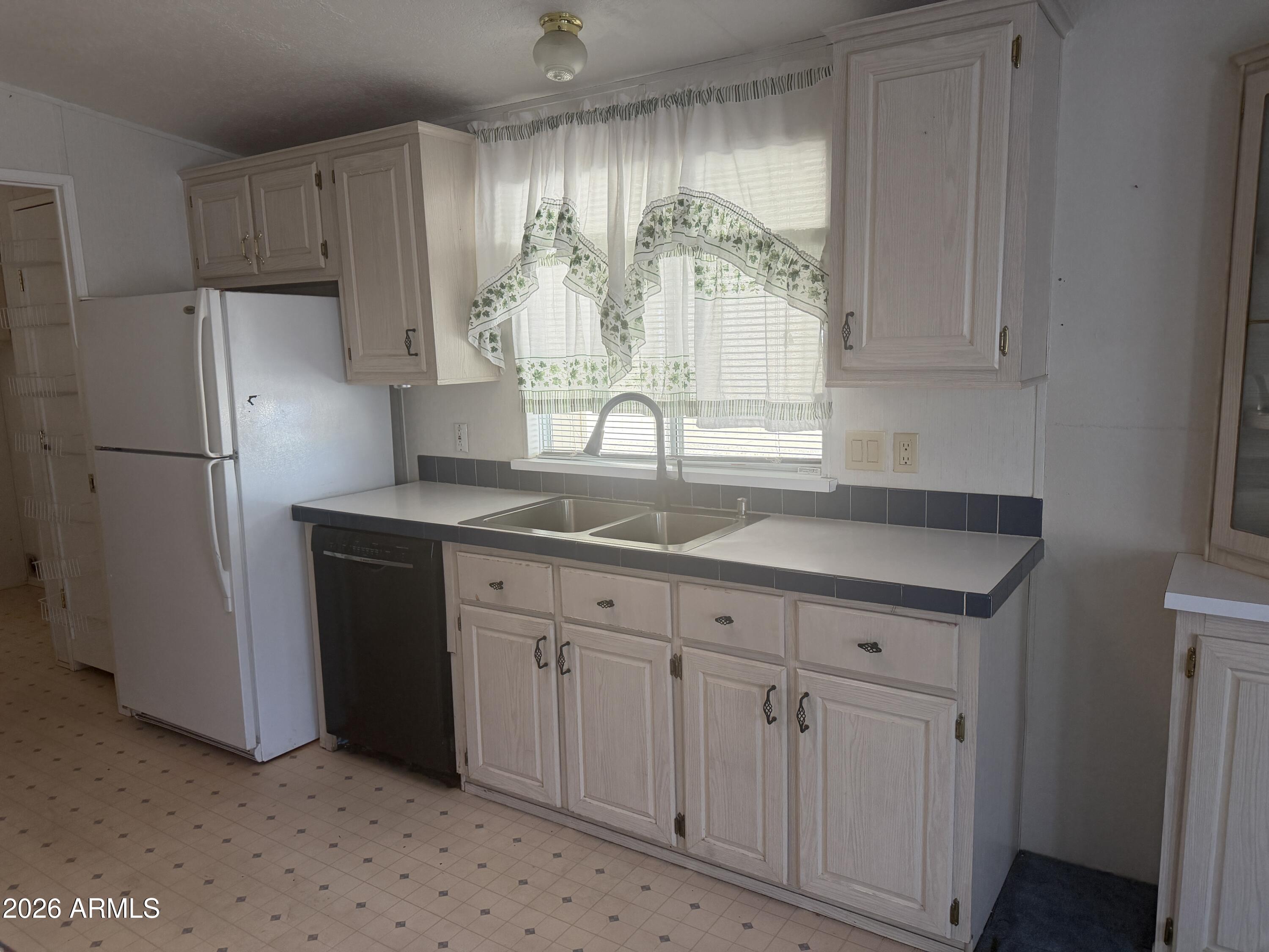 2208 W Baseline Avenue 102