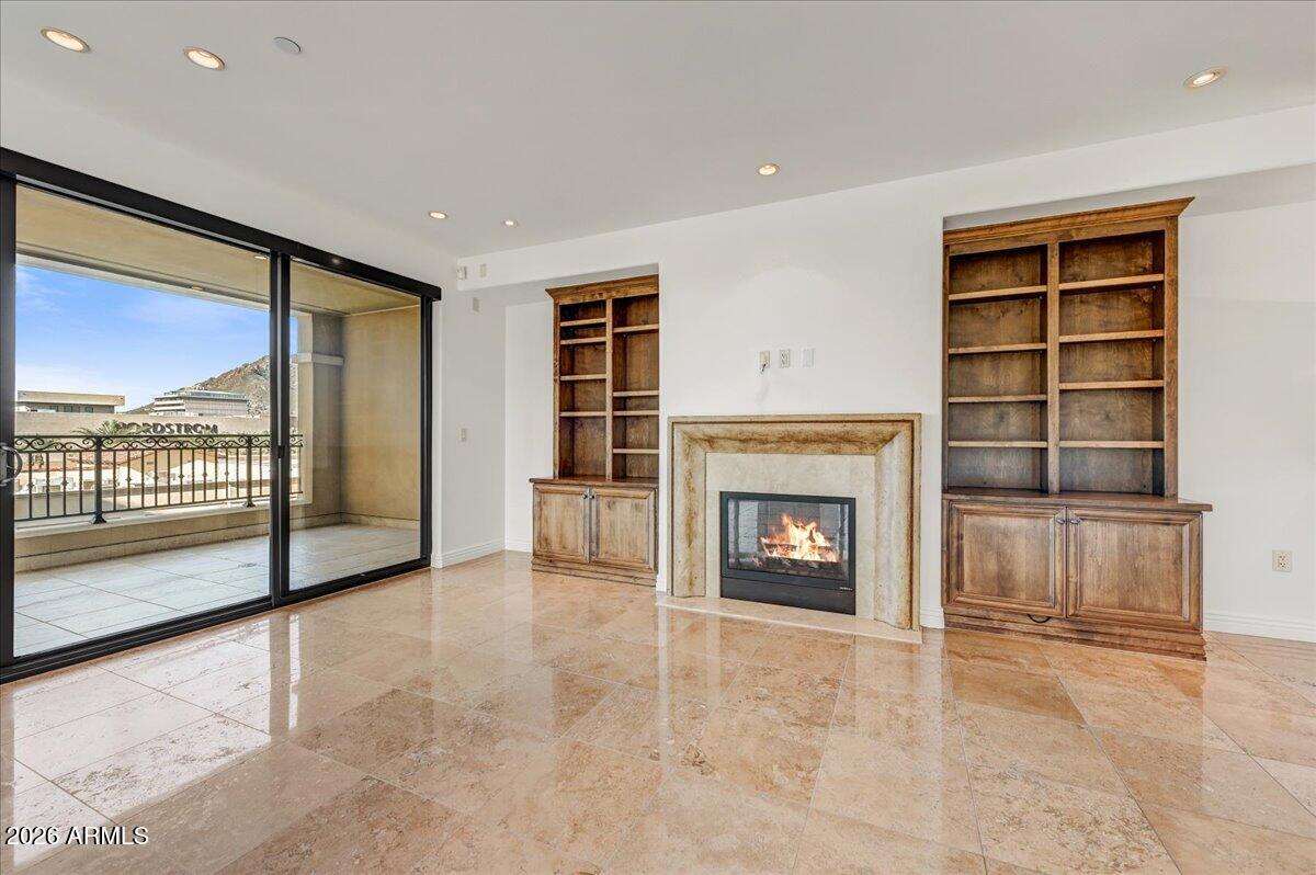 7181 E Camelback Road 610