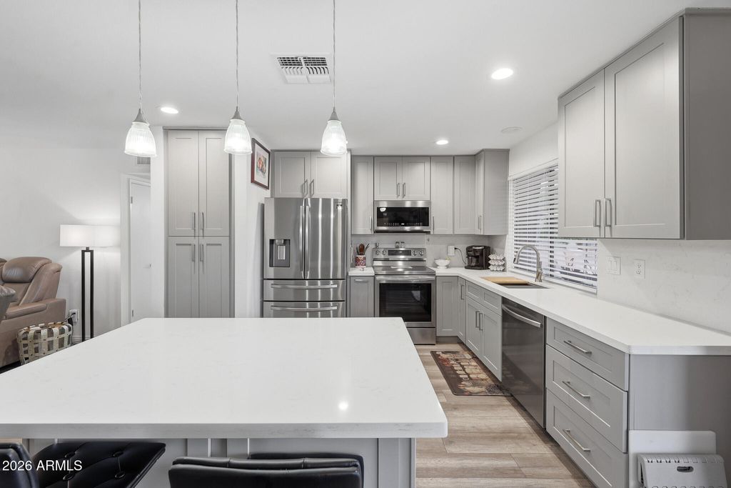 Photo of 8216 N 103rd Drive, Peoria, AZ 85345 (MLS # 7021234)