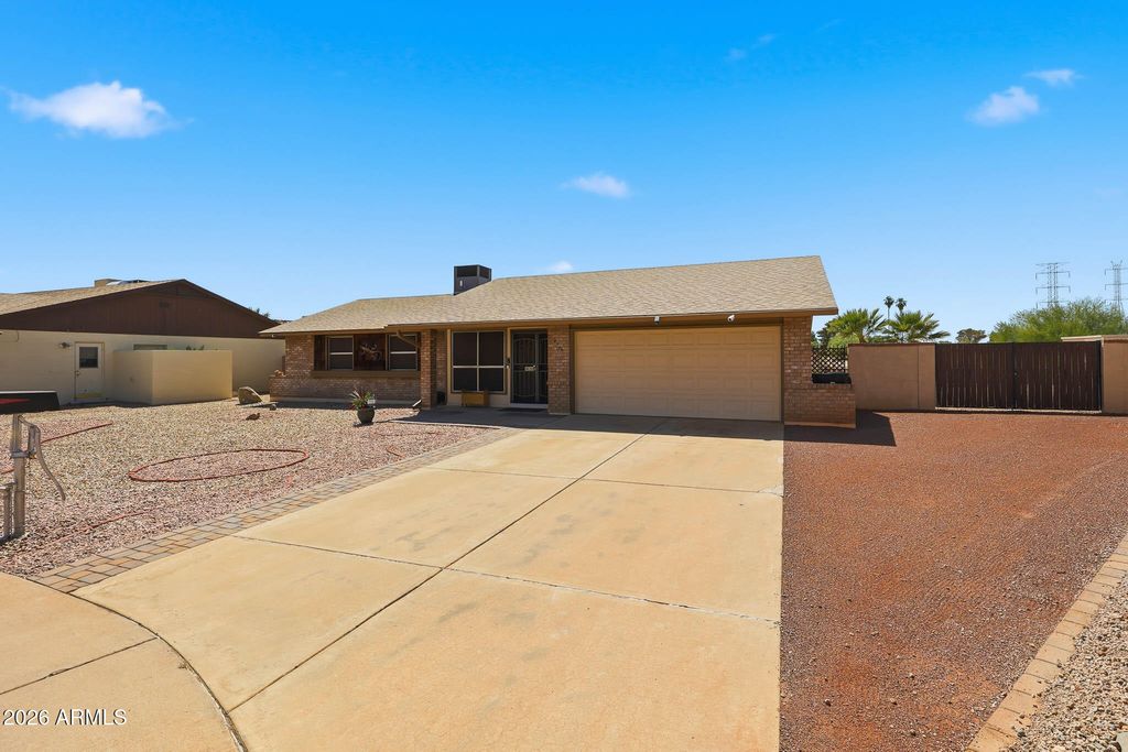 Photo of 8216 N 103rd Drive, Peoria, AZ 85345 (MLS # 7021234)