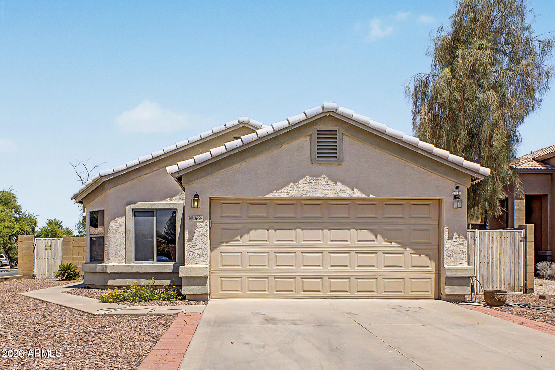 2633 S 81ST Lane