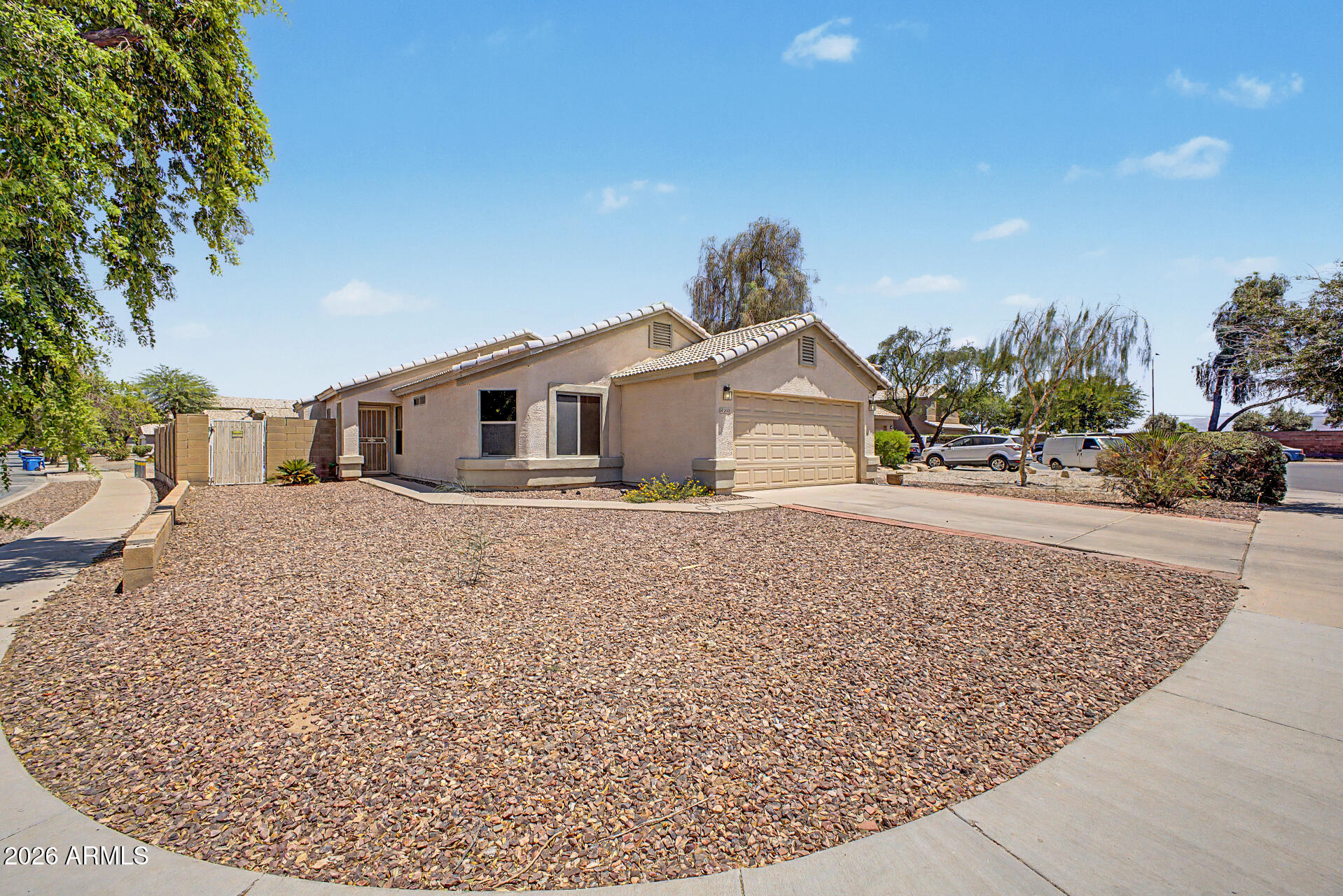2633 S 81ST Lane