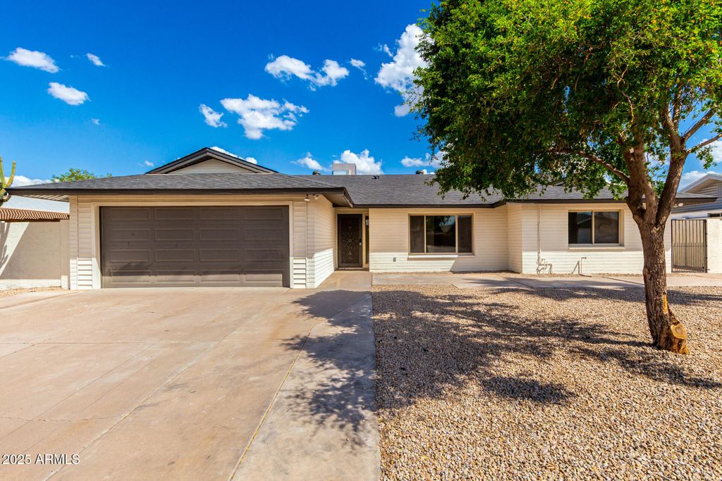 Photo of 4509 S Kenneth Place, Tempe, AZ 85282 (MLS # 6919728)