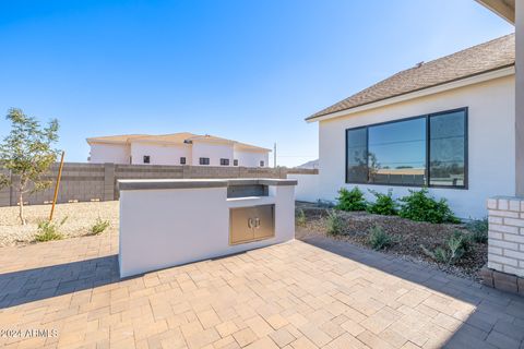 A home in Queen Creek