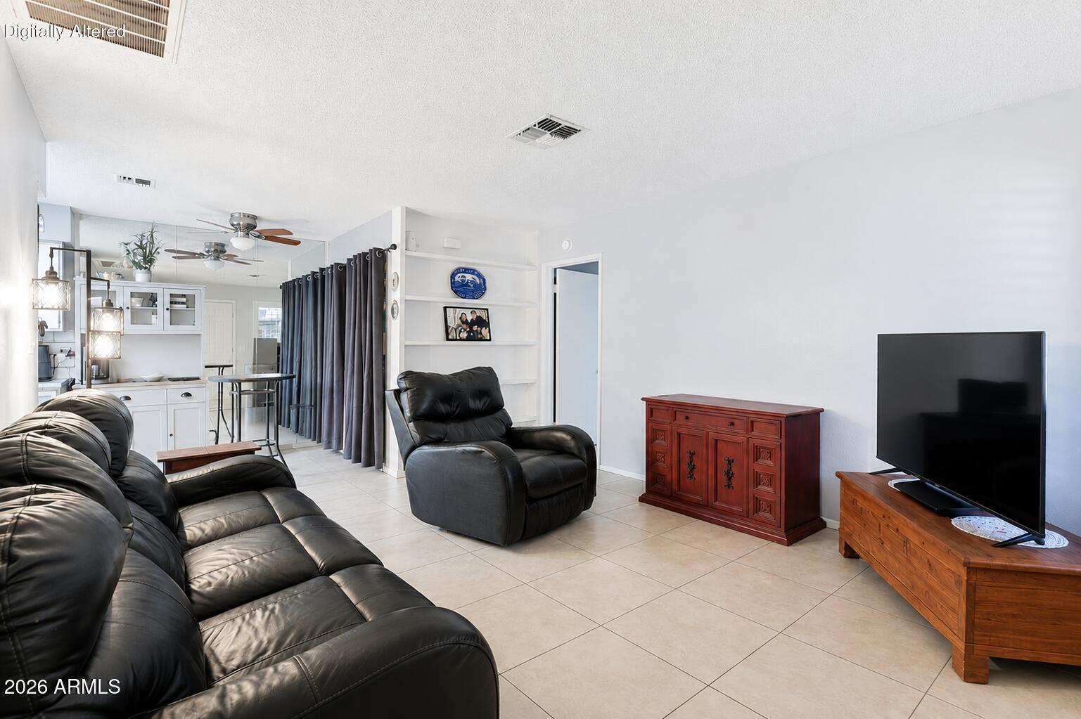 9017 W ELM Street 6