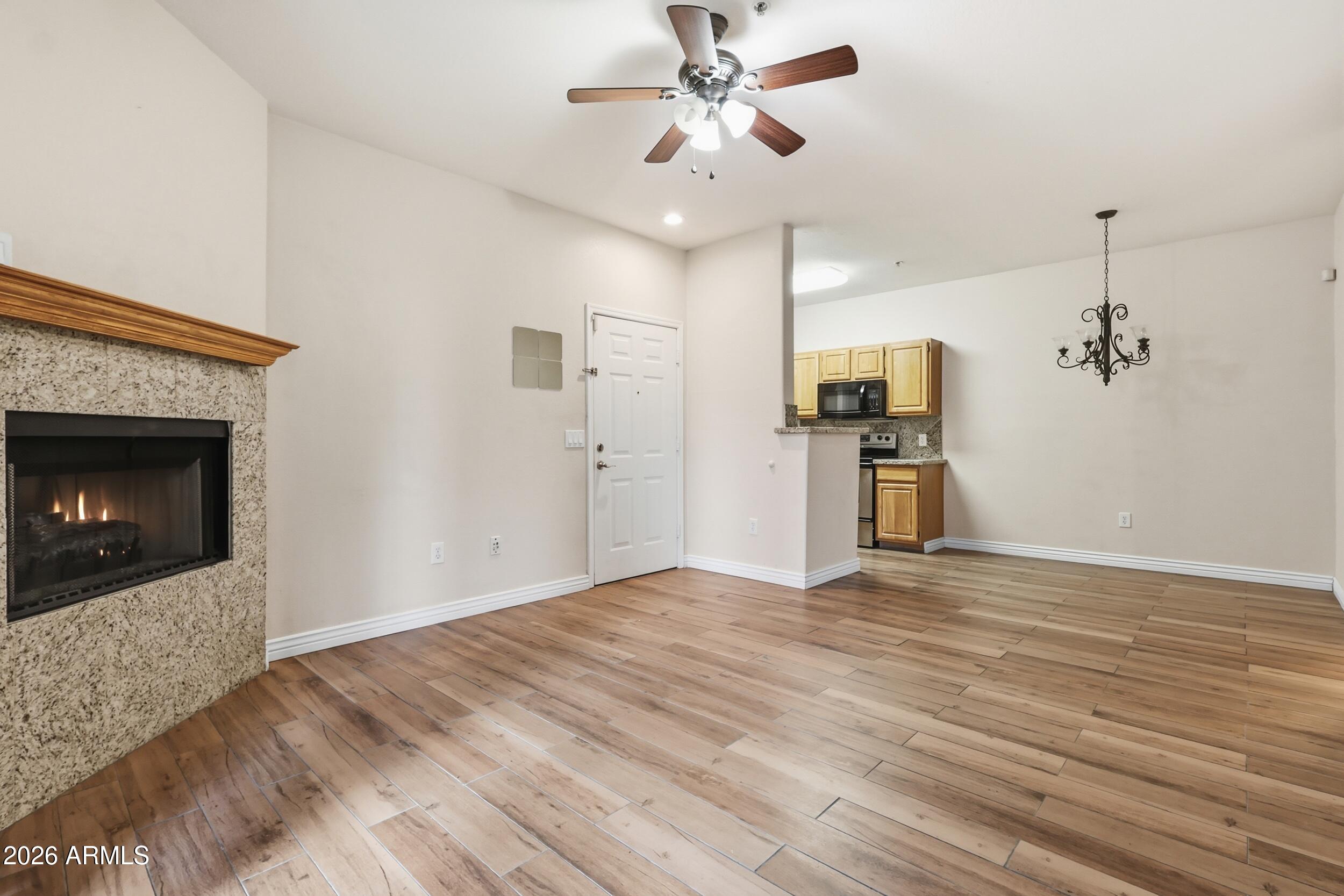 2929 W YORKSHIRE Drive 1096