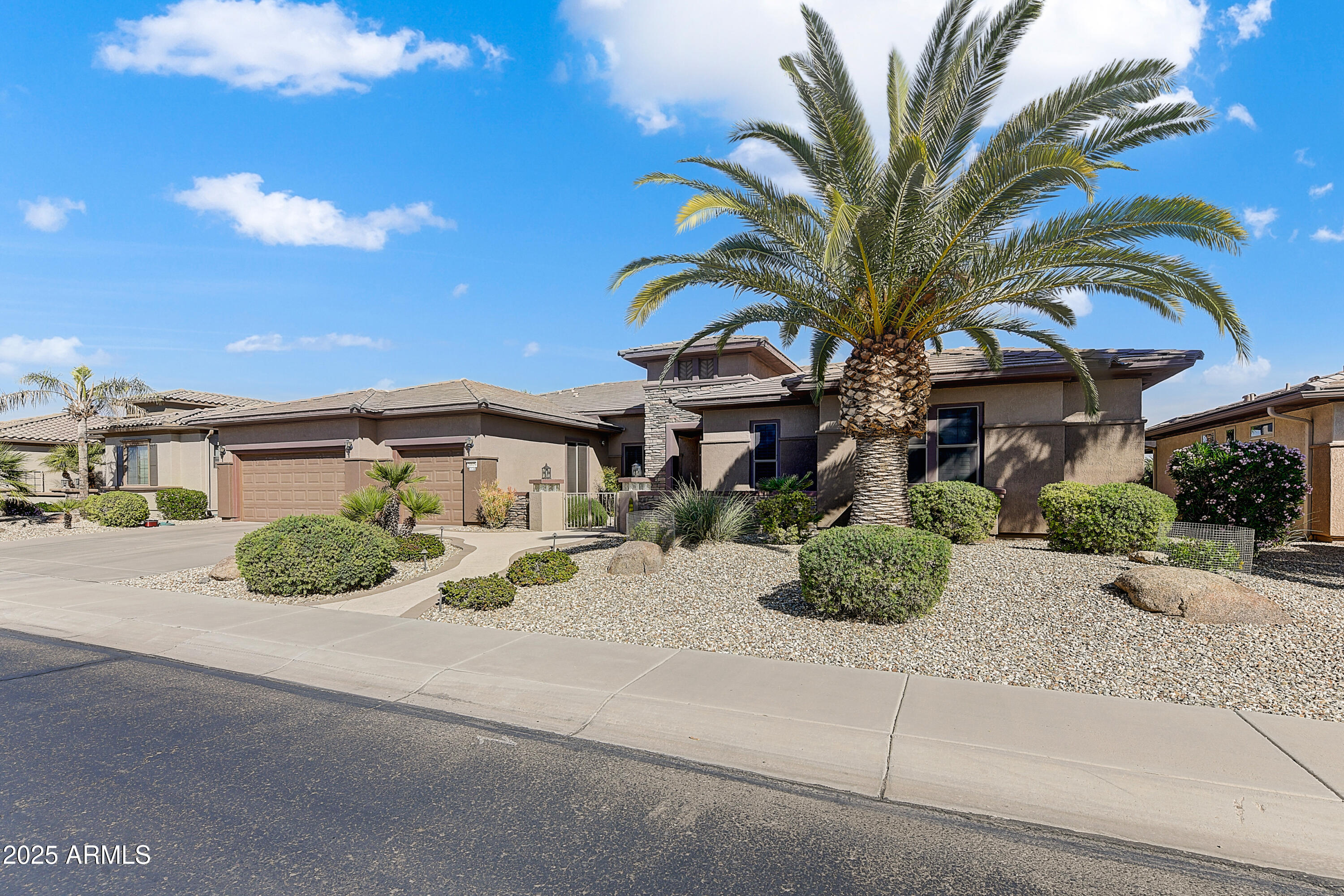 20609 N CANYON WHISPER Drive