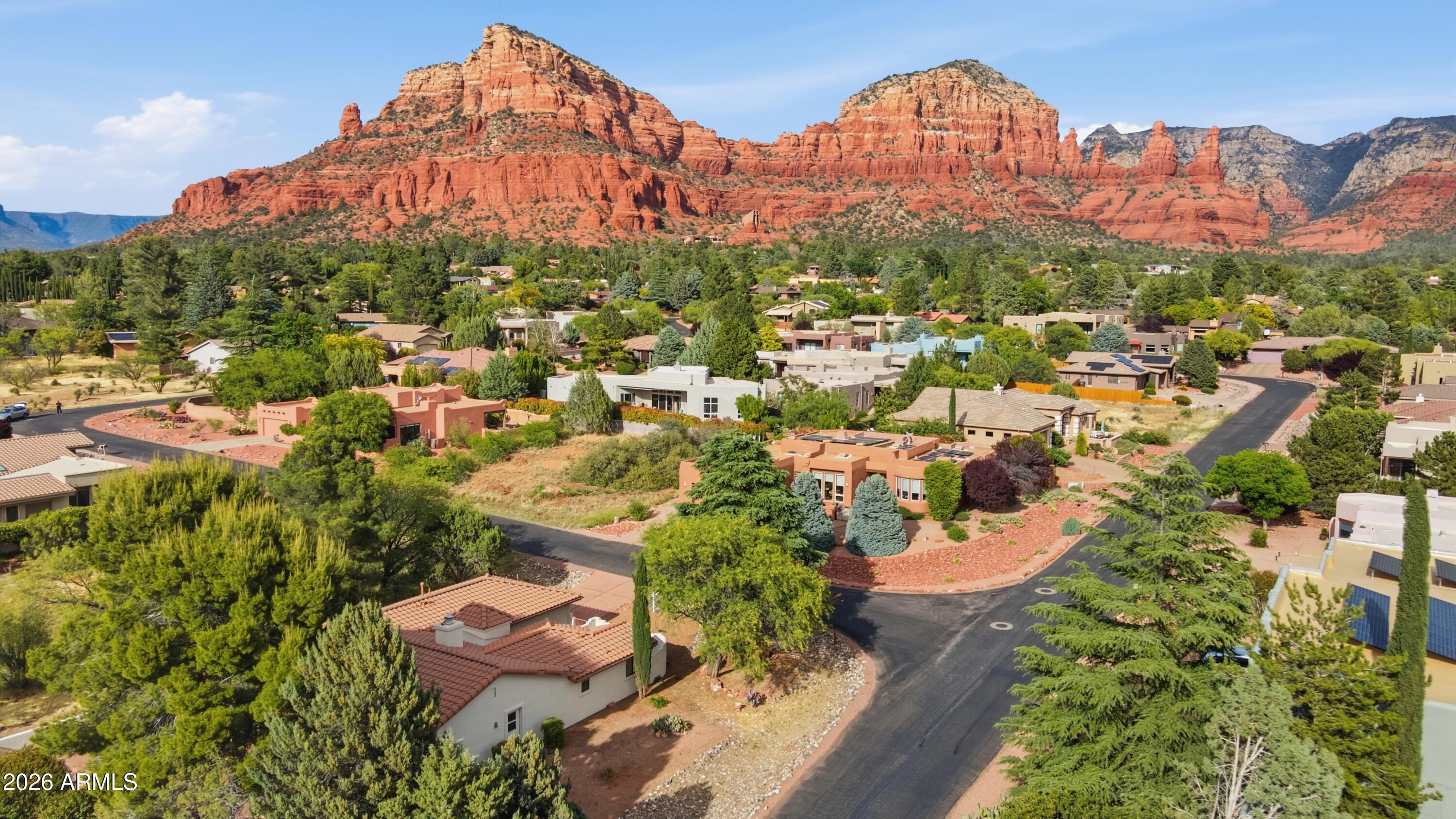 INDIAN CLIFFS - Residential