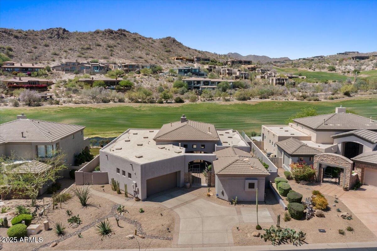 9432 N LONGFEATHER --