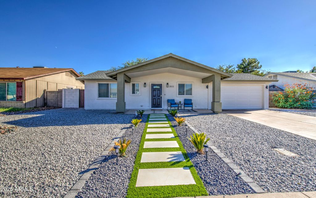 Photo of 3513 W Carla Vista Drive, Chandler, AZ 85226 (MLS # 6927324)