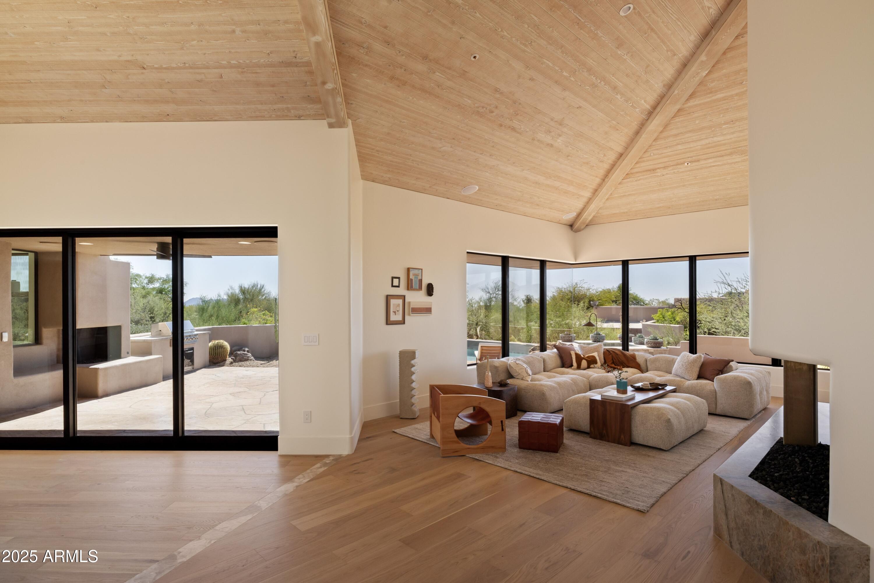 10602 E HONEY MESQUITE Drive