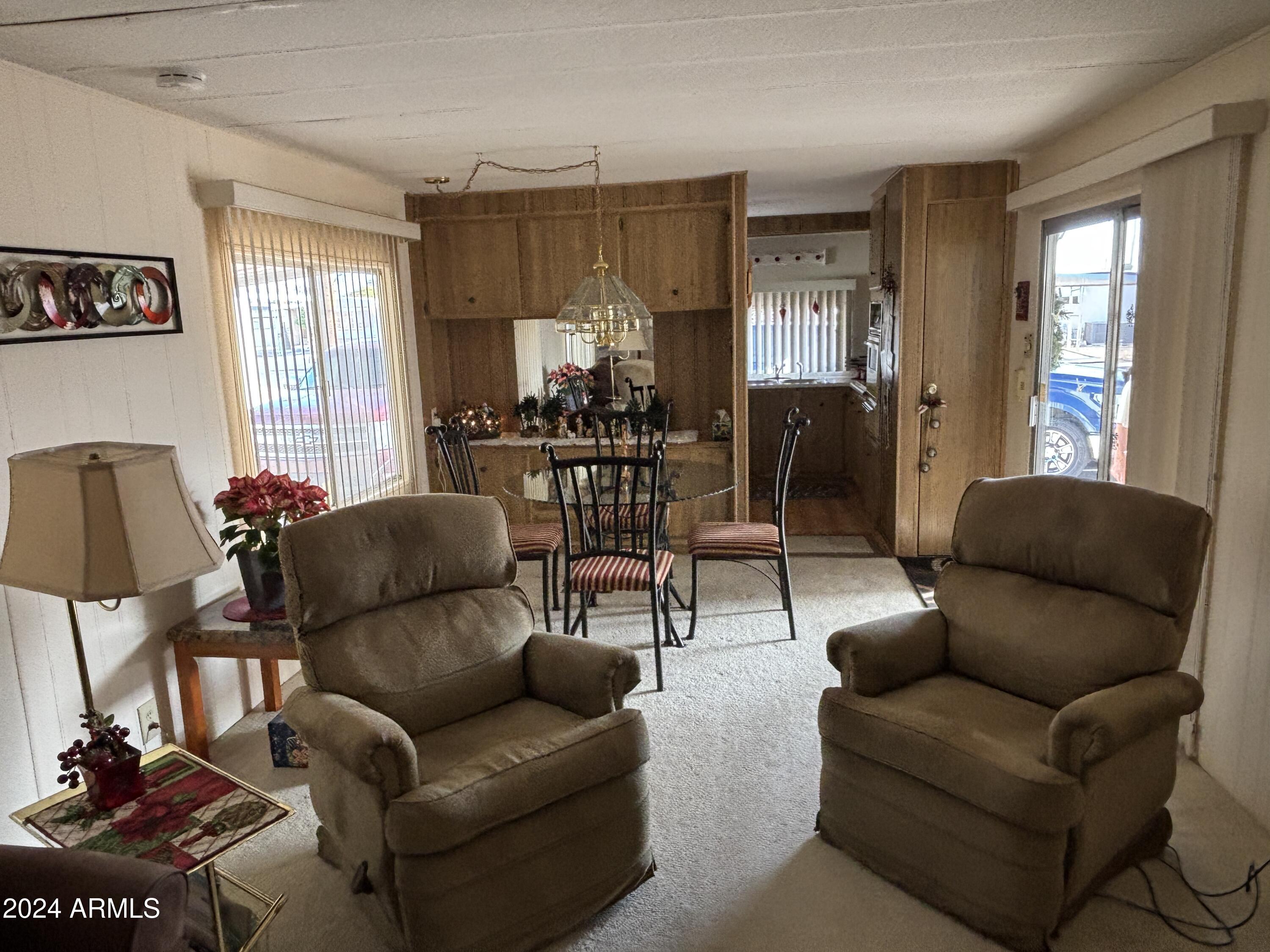 4065 E University Drive 140