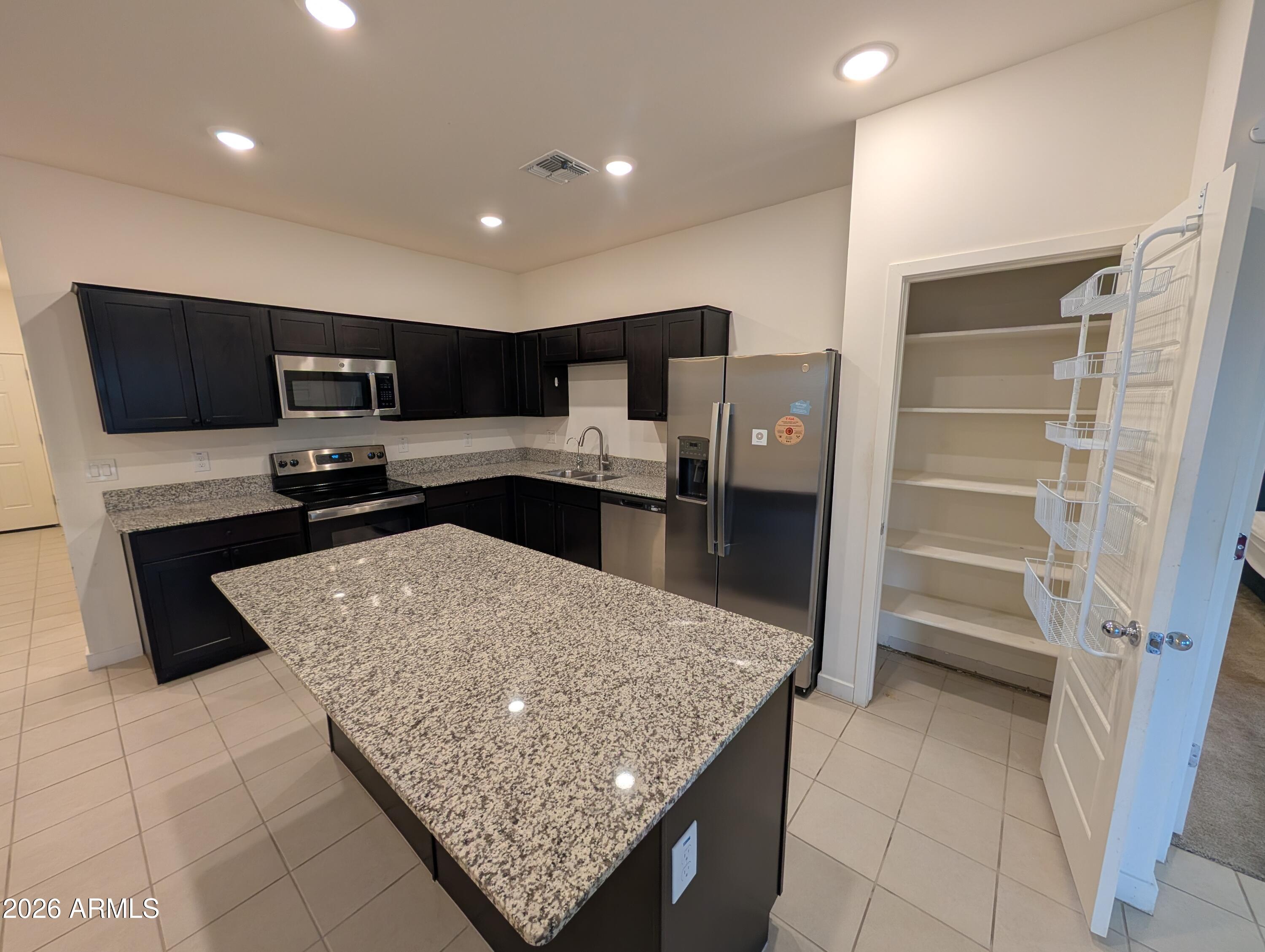 2769 E Fossil Ridge Road