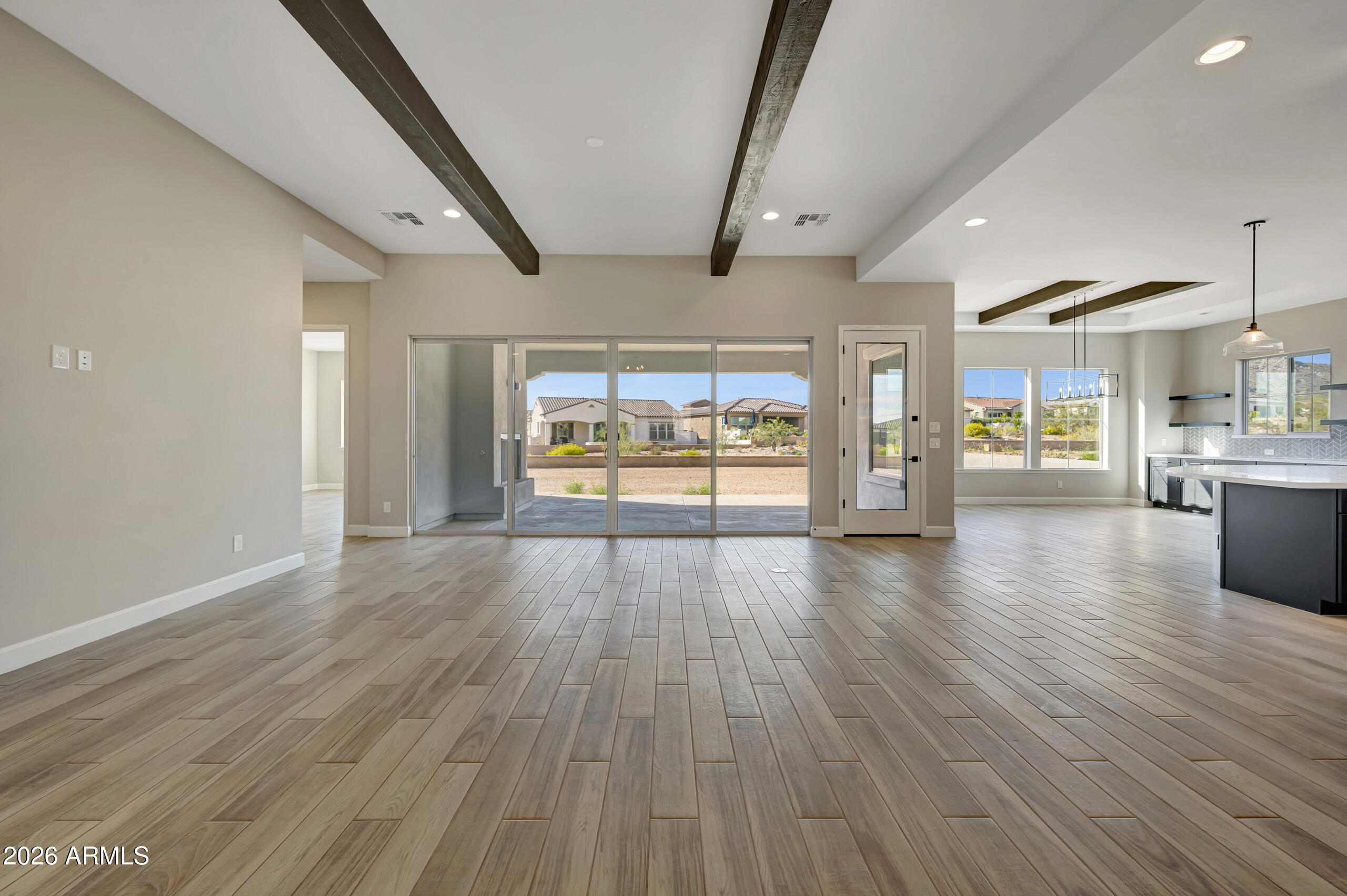 20719 W ANNIKA Drive