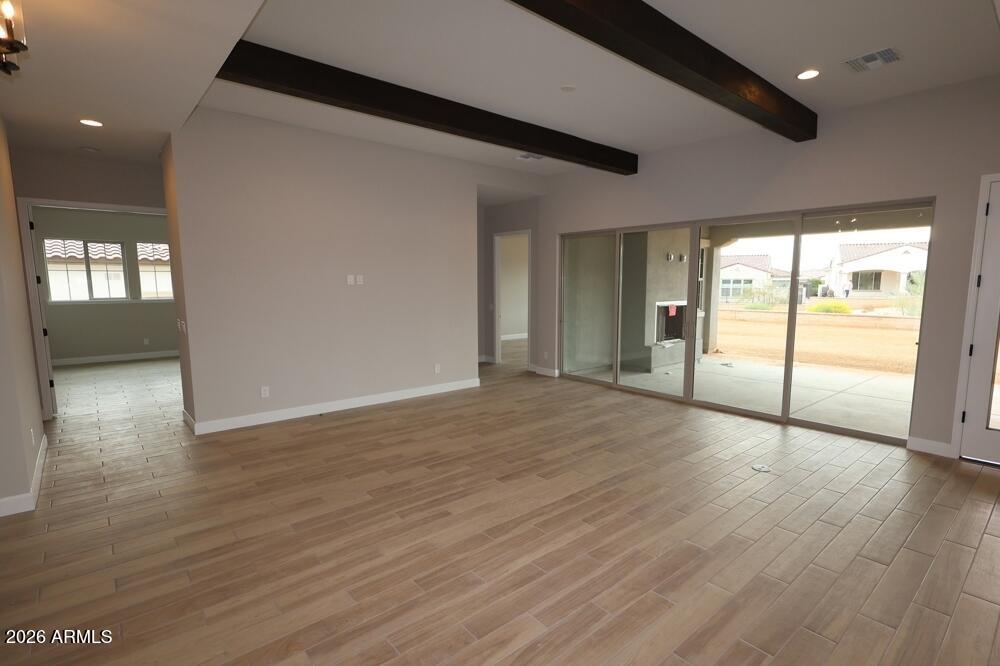 20719 W ANNIKA Drive