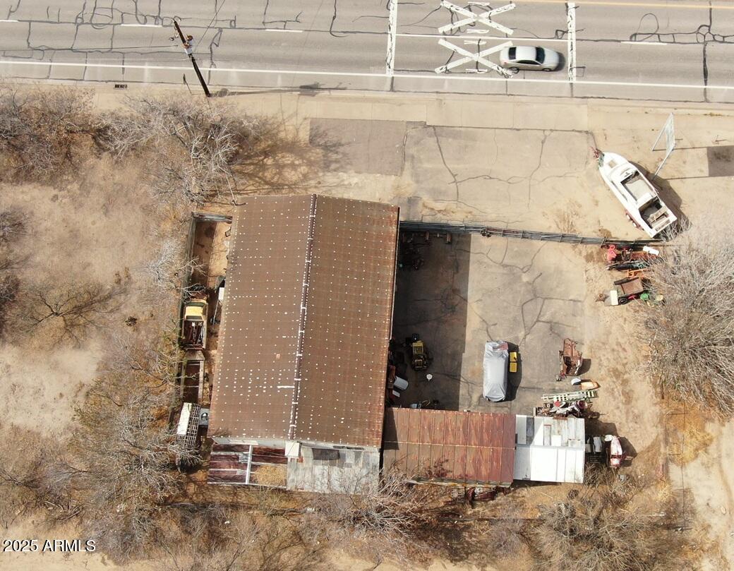 3499 E HIGHWAY 60 --