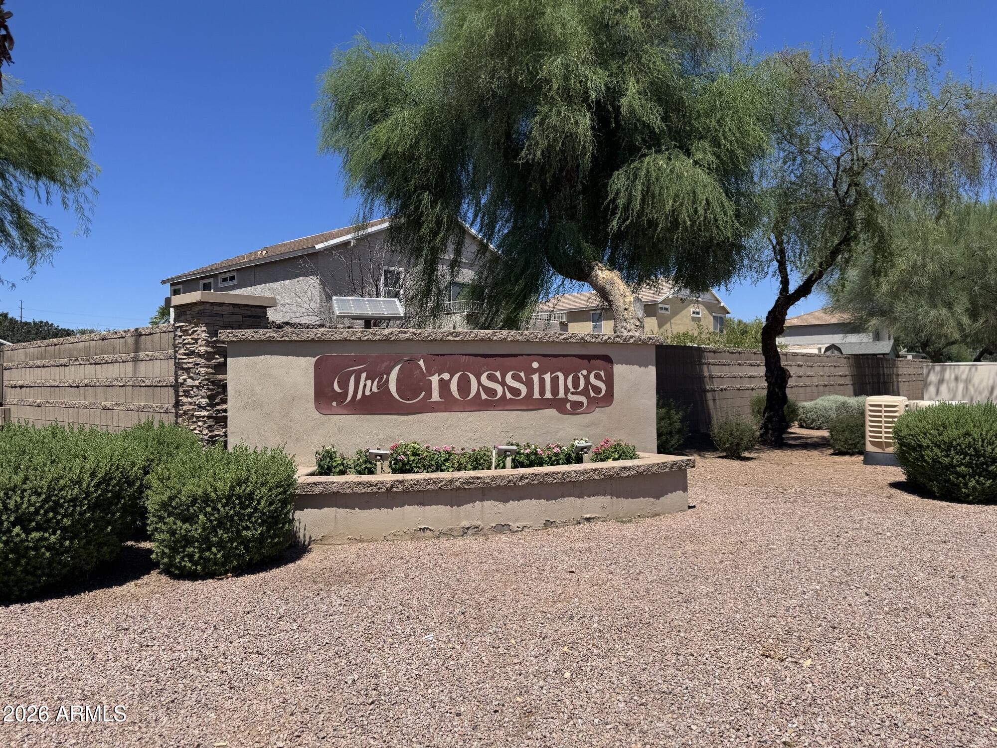 2584 E DEL RIO Court