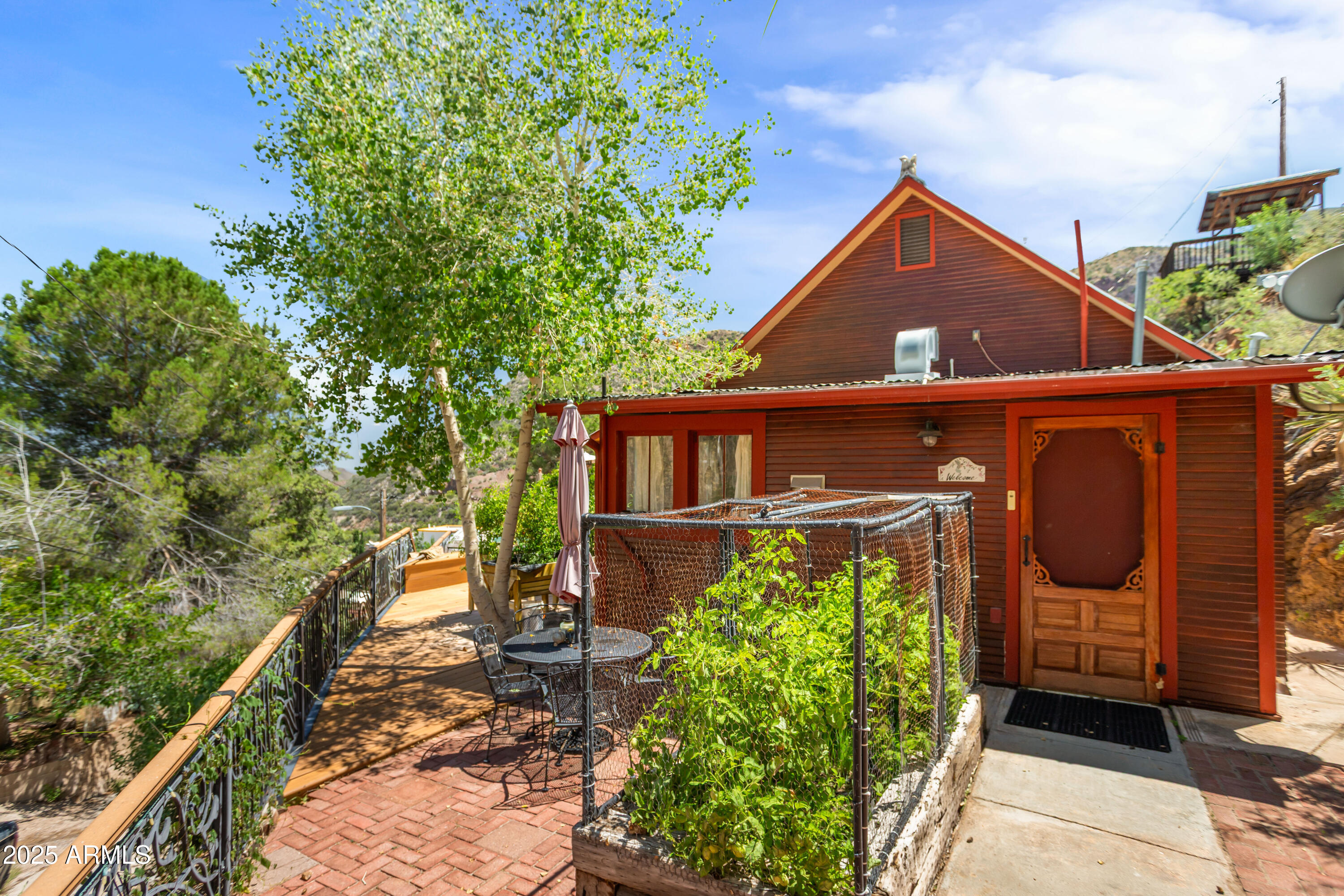 84 SHEARER Avenue