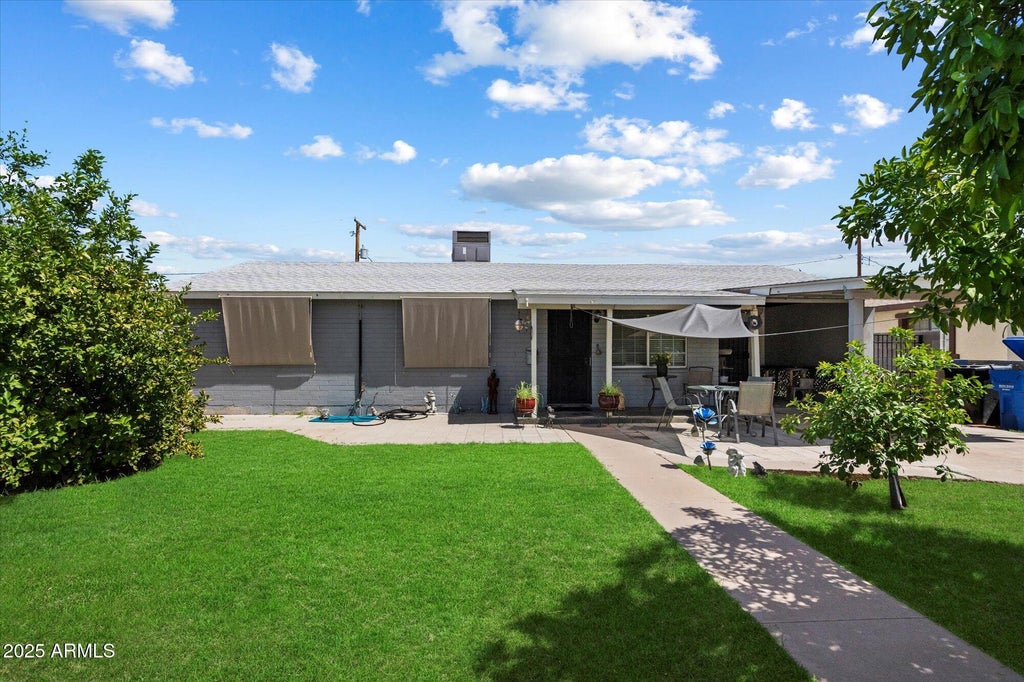 Photo of 1225 N 33rd Street, Phoenix, AZ 85008 (MLS # 7054885)