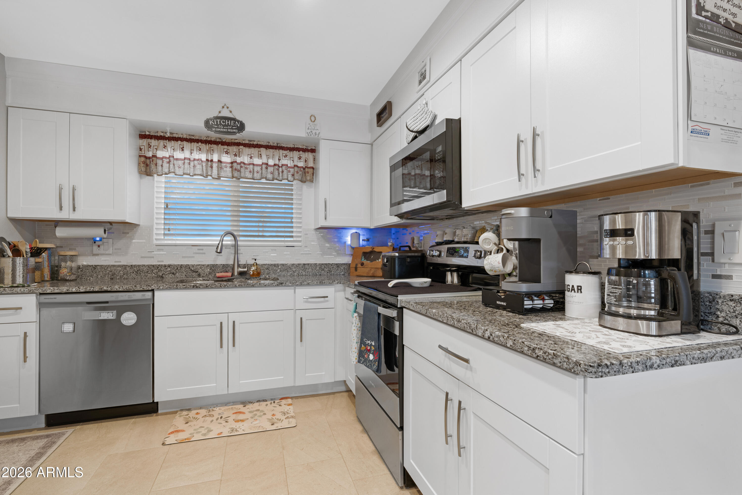 10533 W CHERYL Drive