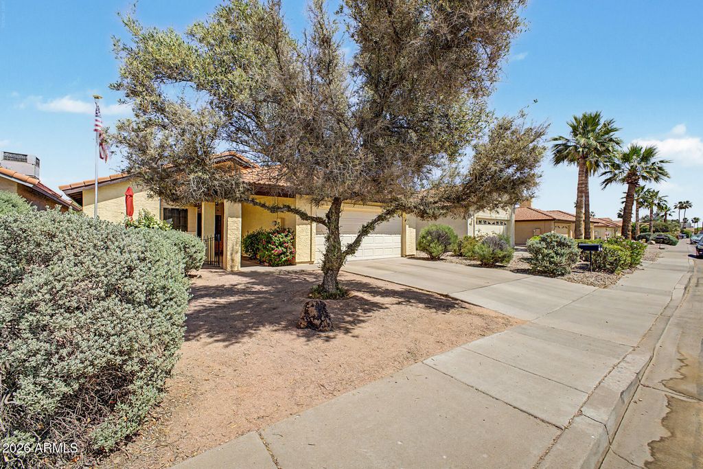 Photo of 4186 W Park Avenue, Chandler, AZ 85226 (MLS # 7012246)
