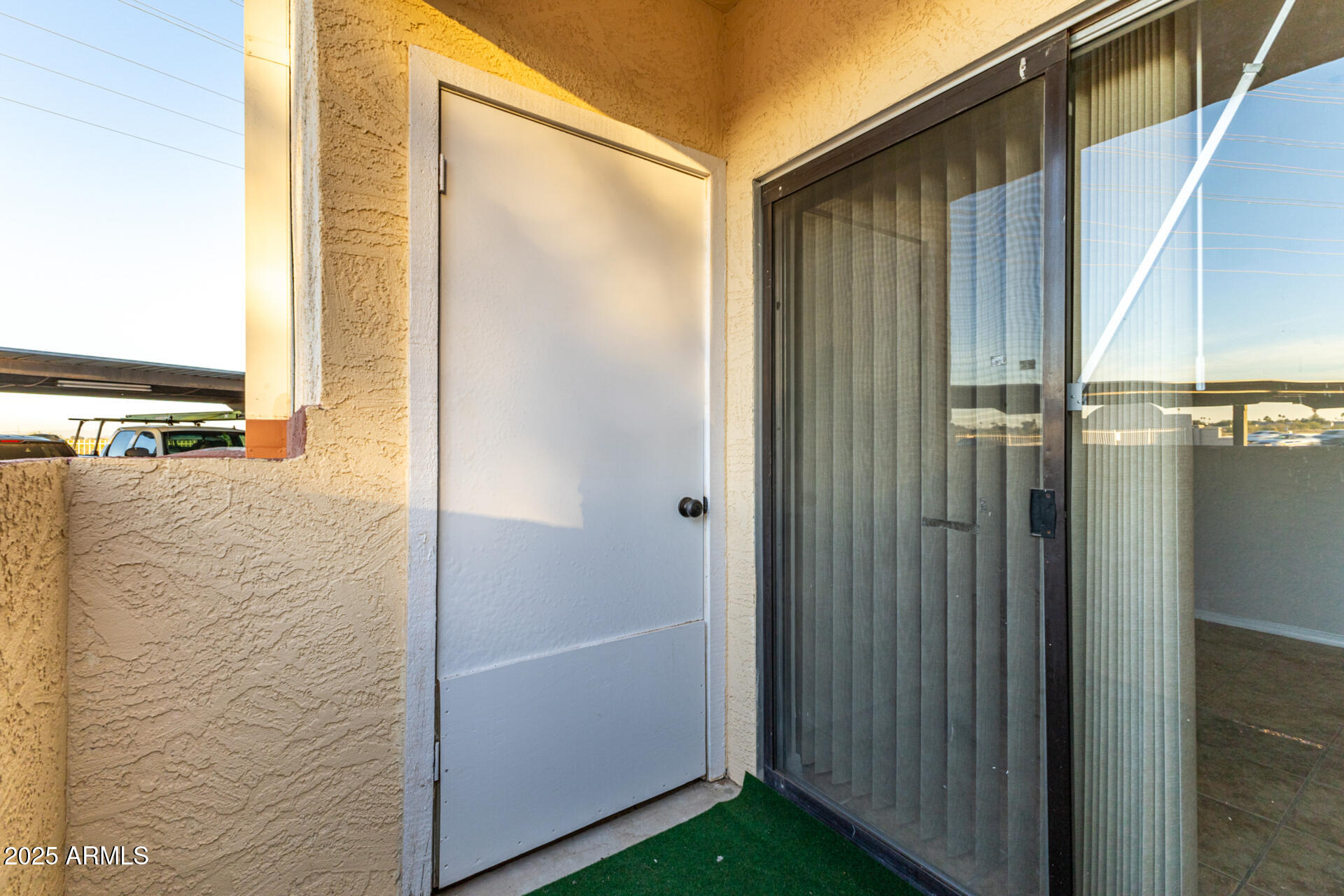 CLIFFS CONDOMINIUM - Residential
