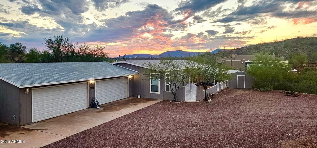 Photo of 46128 N 38th Avenue, New River, AZ 85087 (MLS # 6932611)
