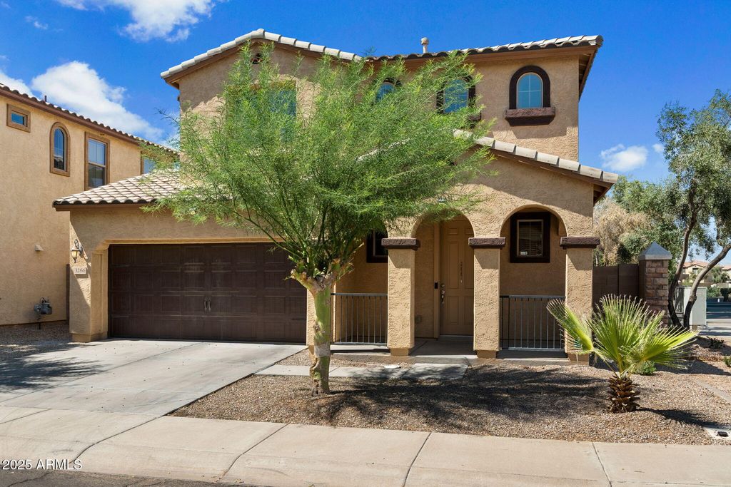Photo of 3266 E Sports Drive, Gilbert, AZ 85298 (MLS # 6913416)