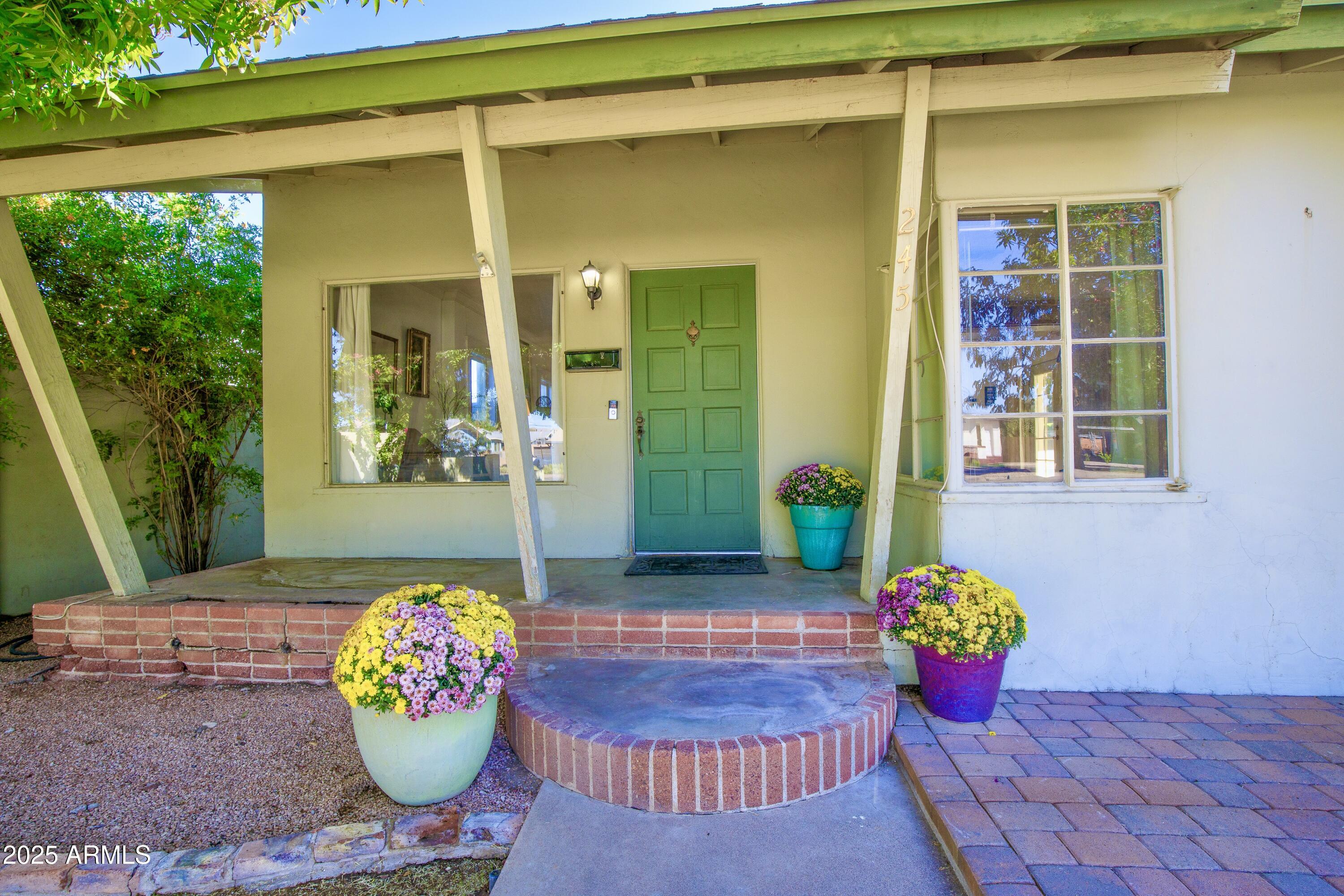 245 N WASHINGTON Street