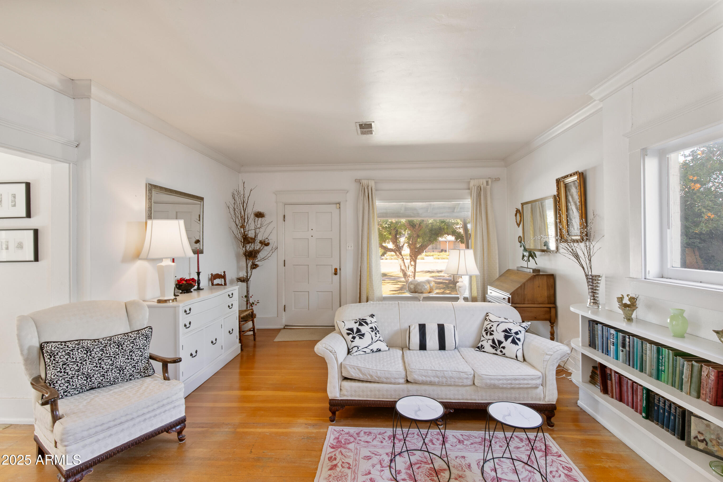 245 N WASHINGTON Street