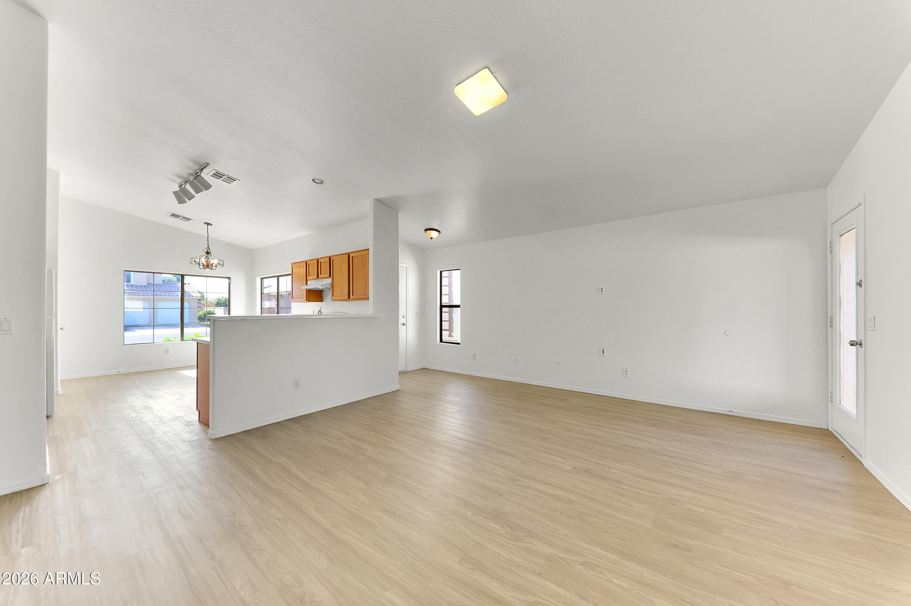 7594 W CITRUS Way