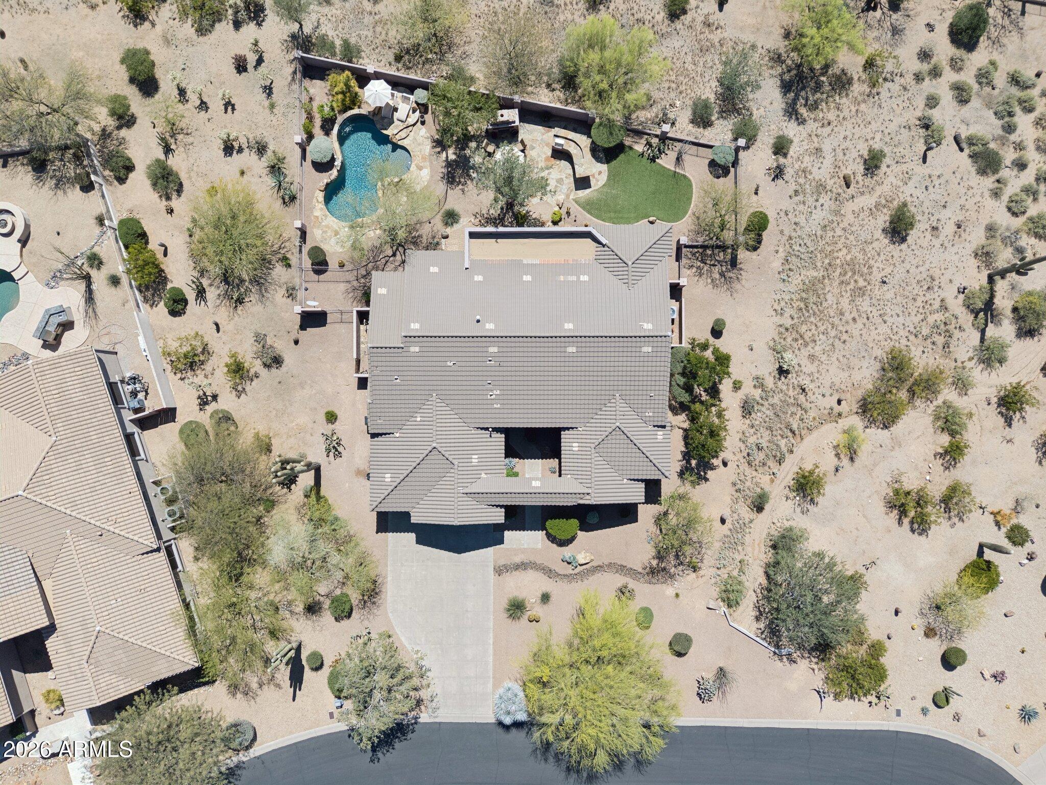 2649 N LAYTON Circle