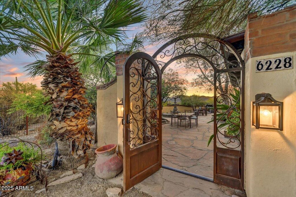 Photo of 6228 E Azura Place, Cave Creek, AZ 85331 (MLS # 6892599)