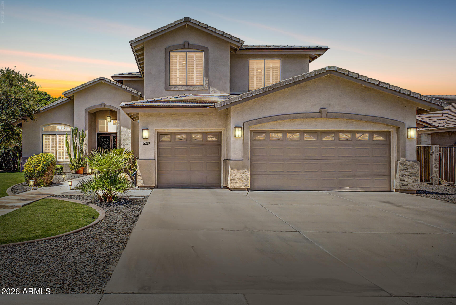 6210 W JULIE Drive