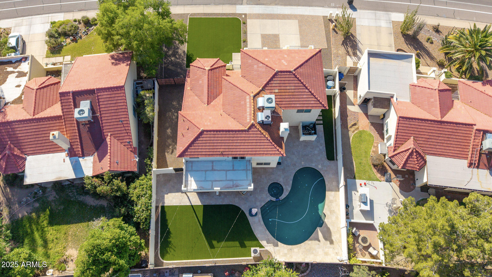 1349 N LAKESHORE Drive
