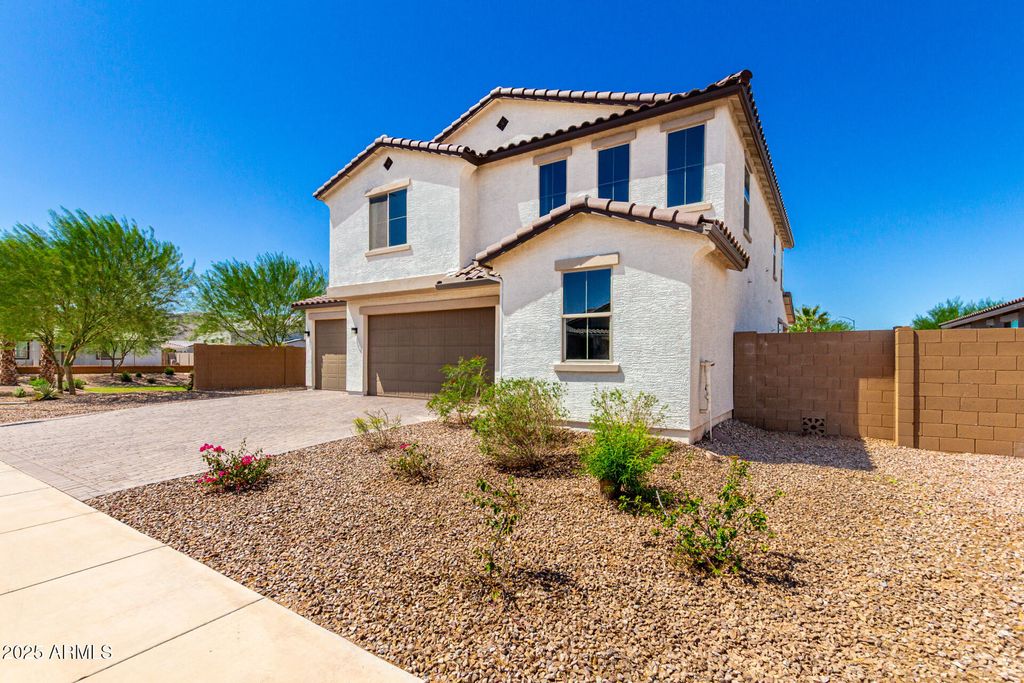 Photo of 675 S Parker Lane, Casa Grande, AZ 85122 (MLS # 6918843)