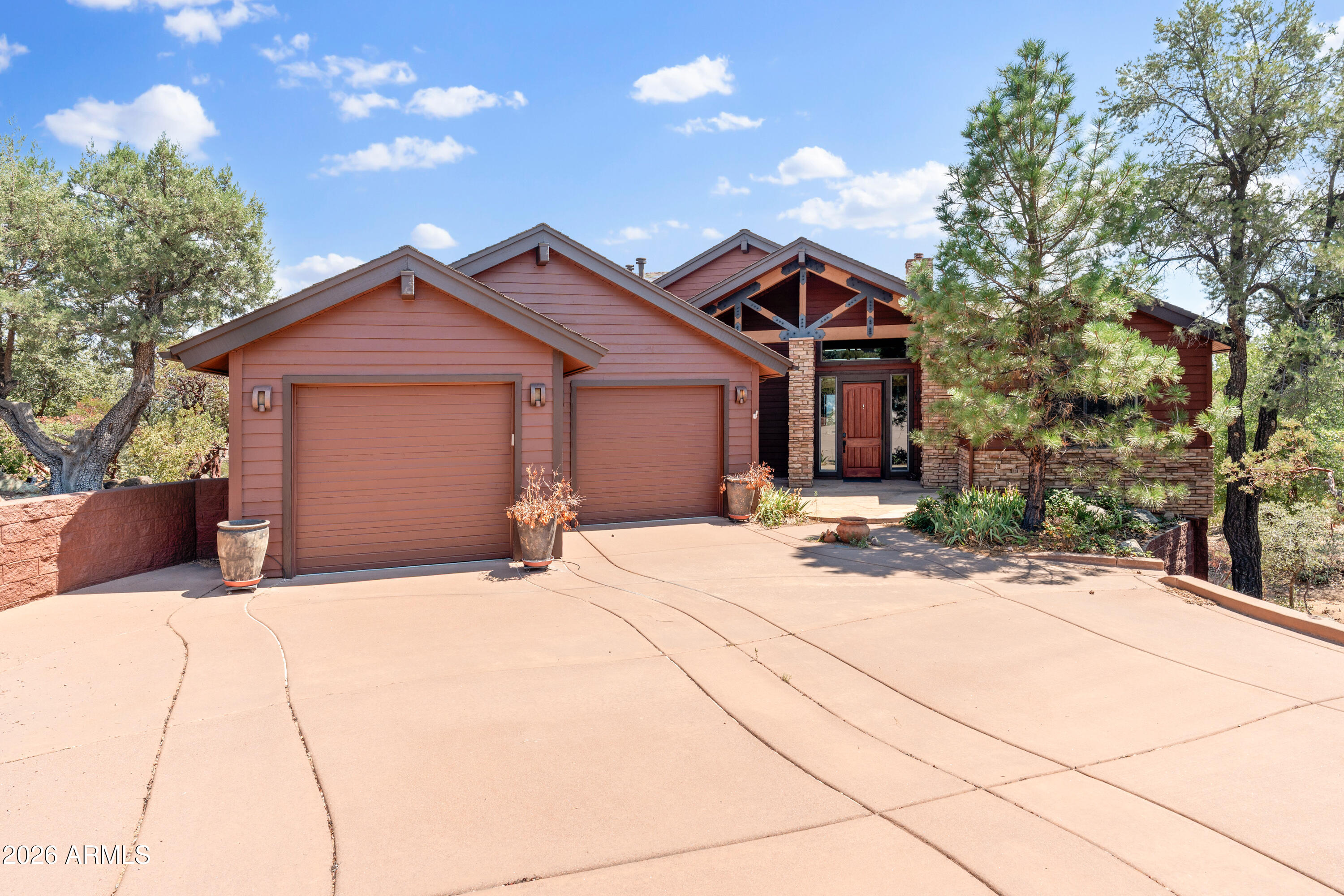 2601 E GOLDEN ASTER Circle