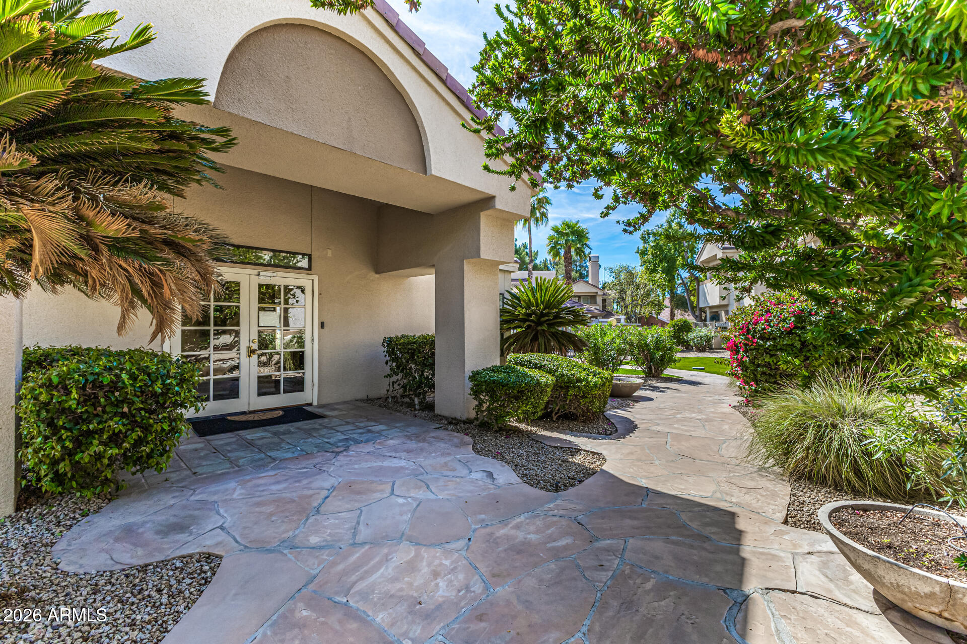 MARIPOSA SCOTTSDALE CONDOMINIUMS - Residential