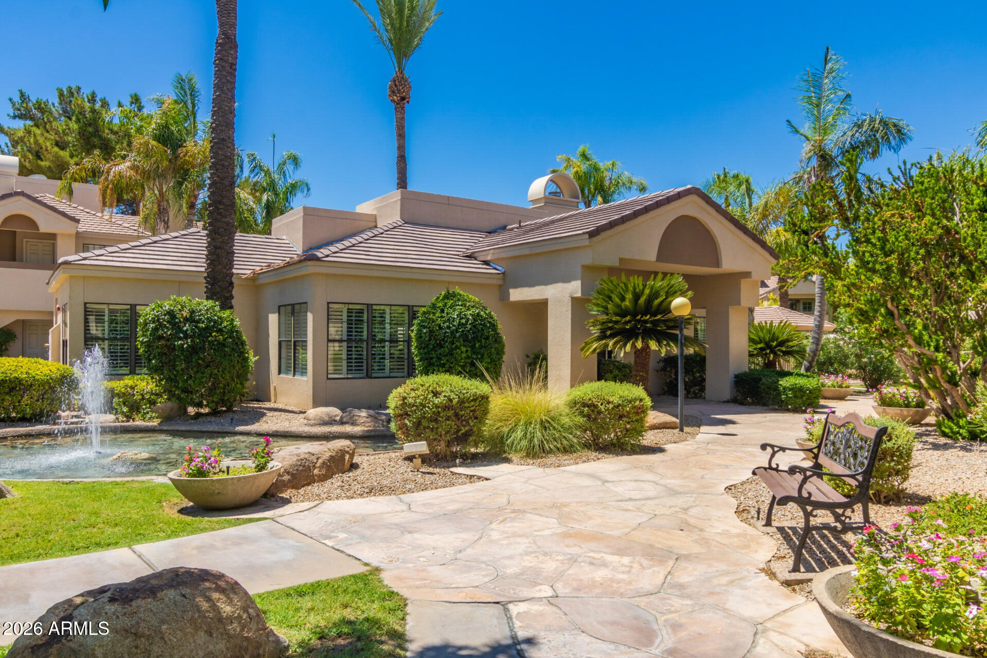 MARIPOSA SCOTTSDALE CONDOMINIUMS - Residential