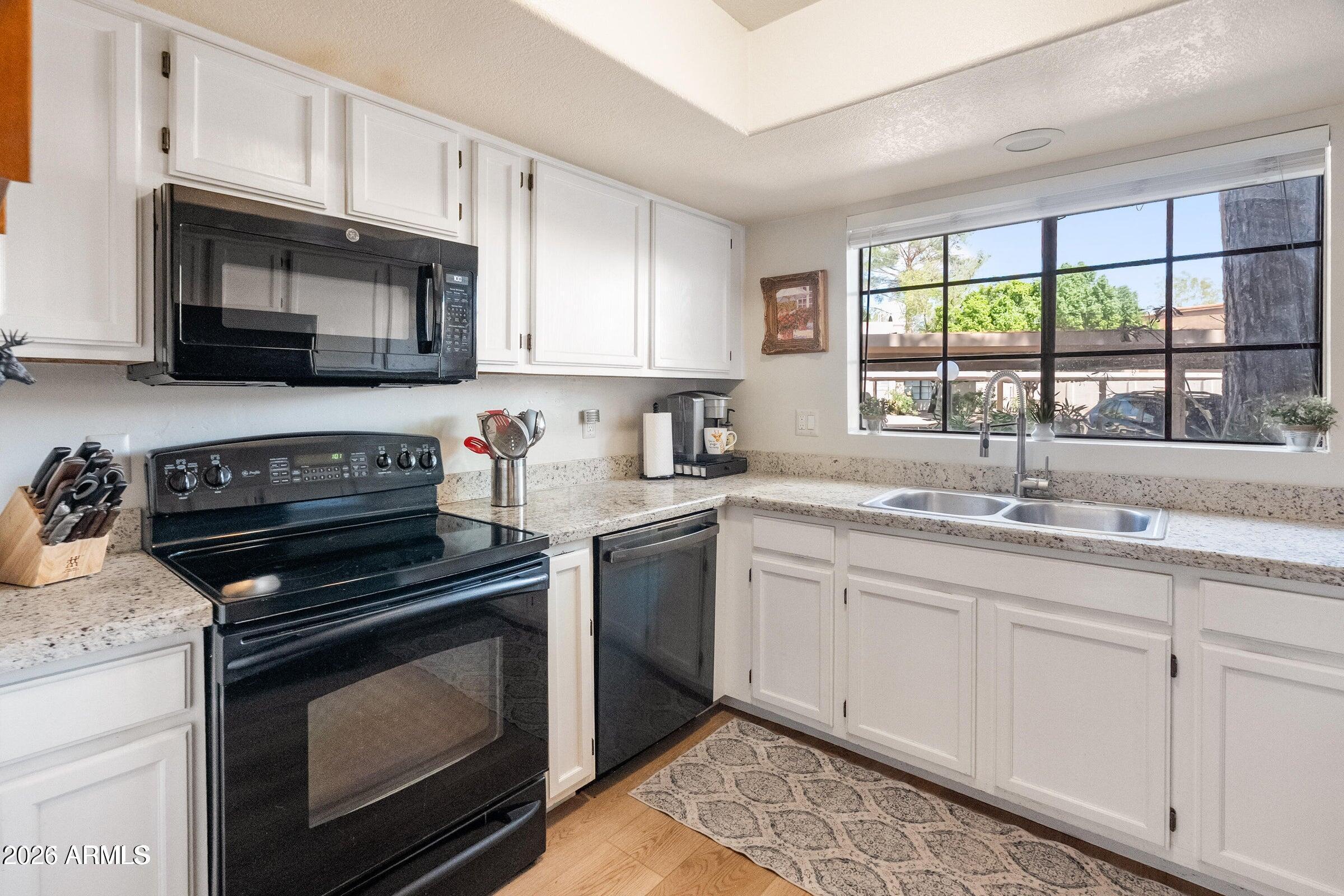 6885 E Cochise Road Apt 132