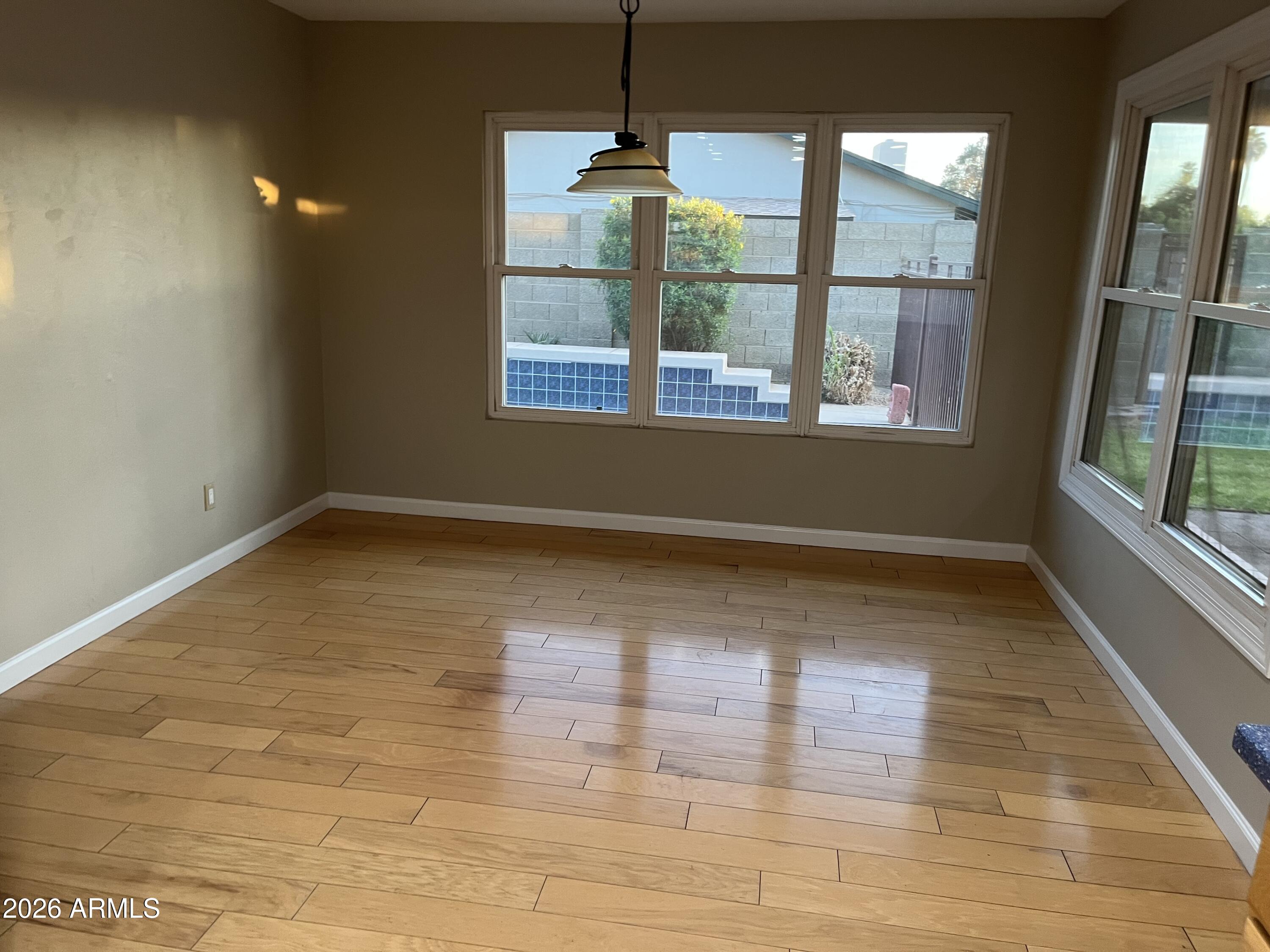 3301 W BELMONT Avenue