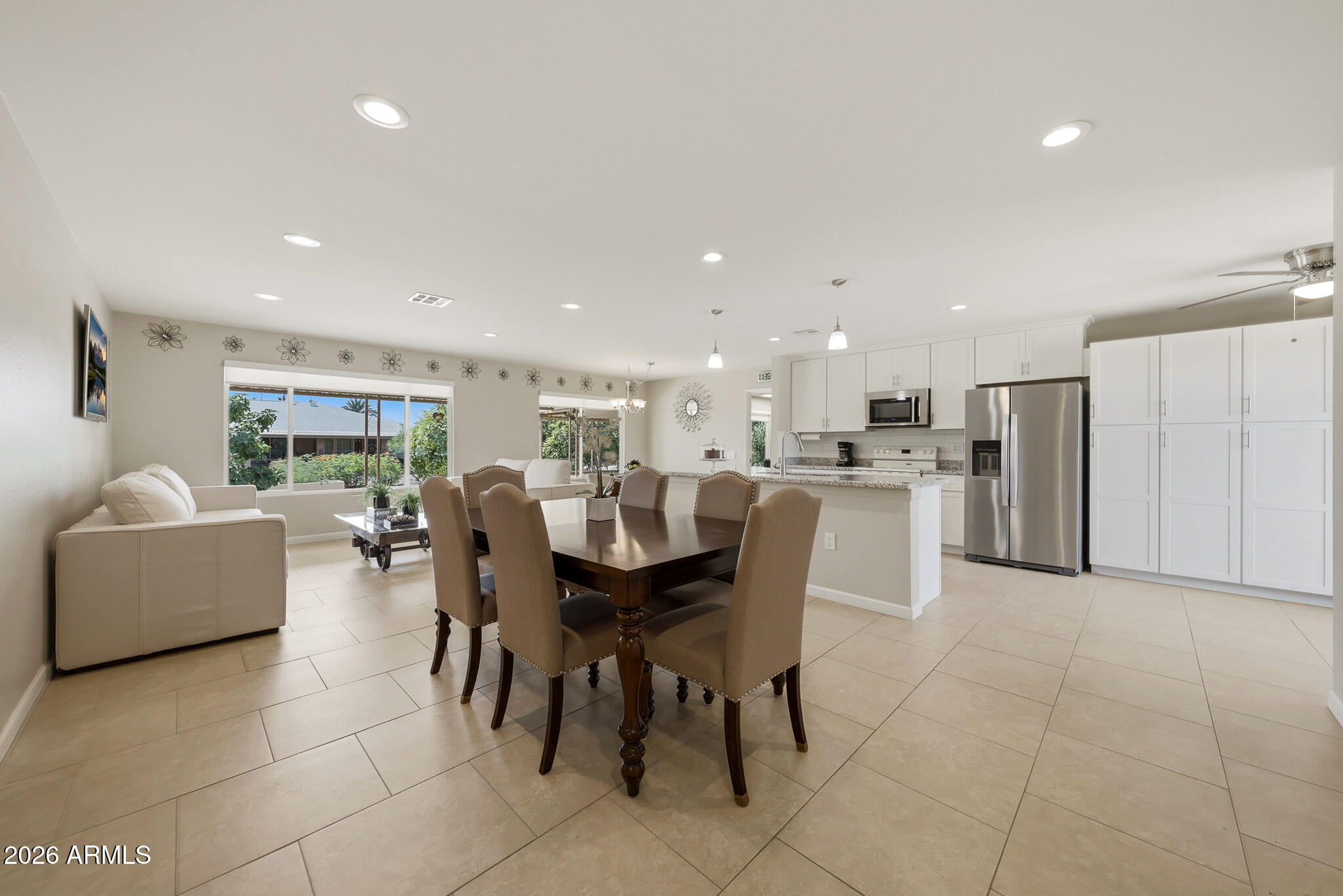 11015 W PLEASANT VALLEY Road