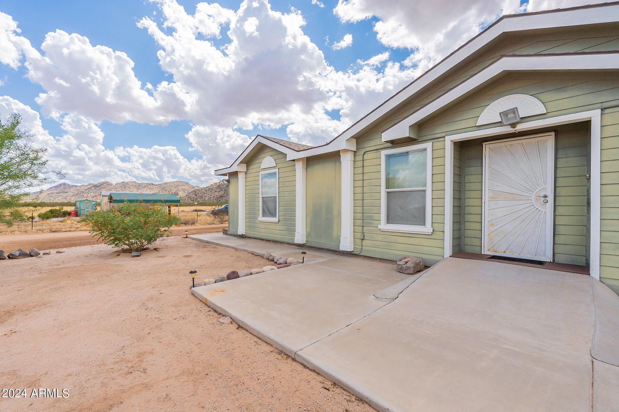 17538 N STONEBLUFF Road