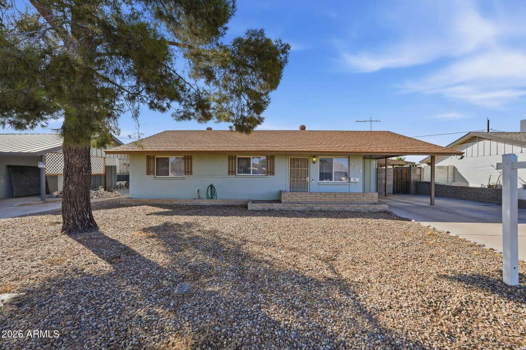 Photo of 204 E Hampton Avenue, Mesa, AZ 85210 (MLS # 7052442)