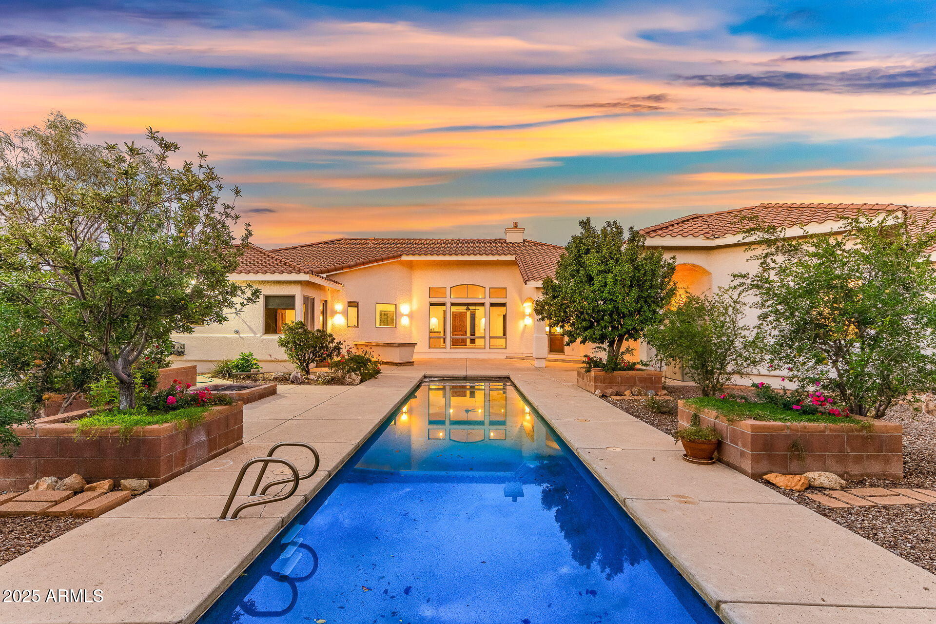 WILD HORSE 2 - Residential